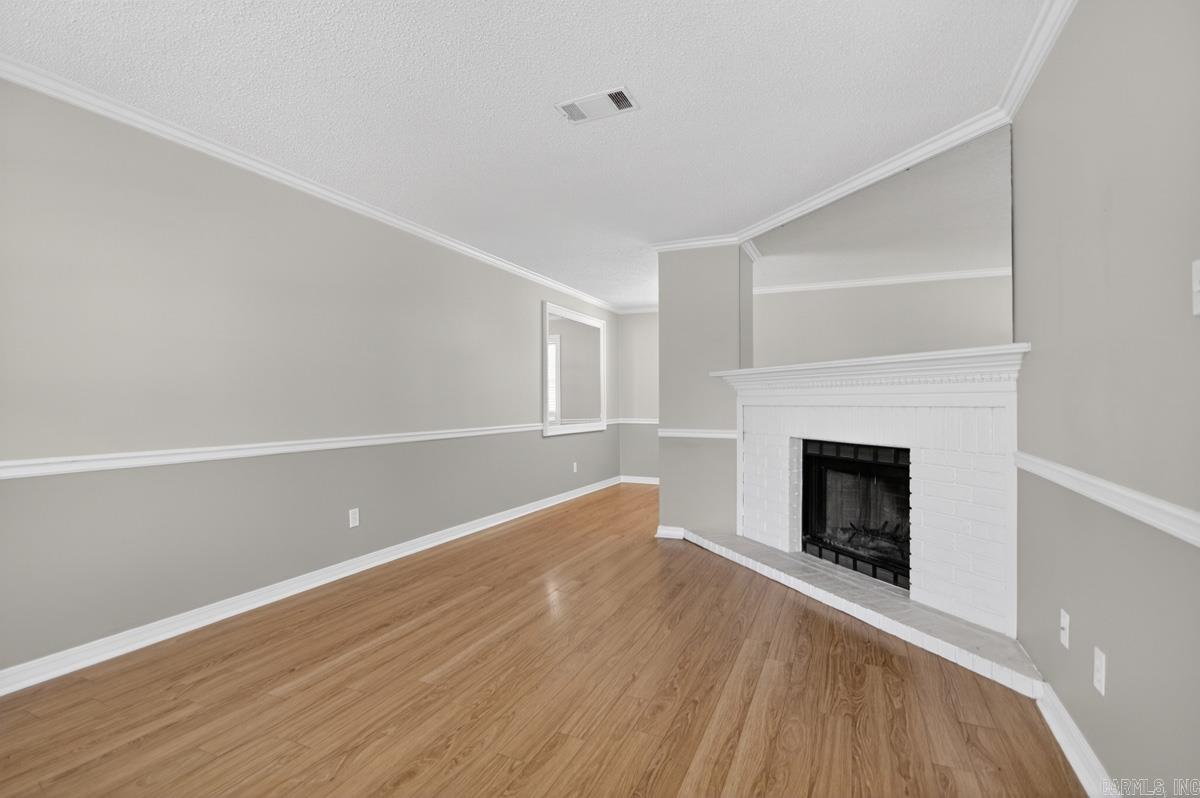 OAK FOREST - Residential