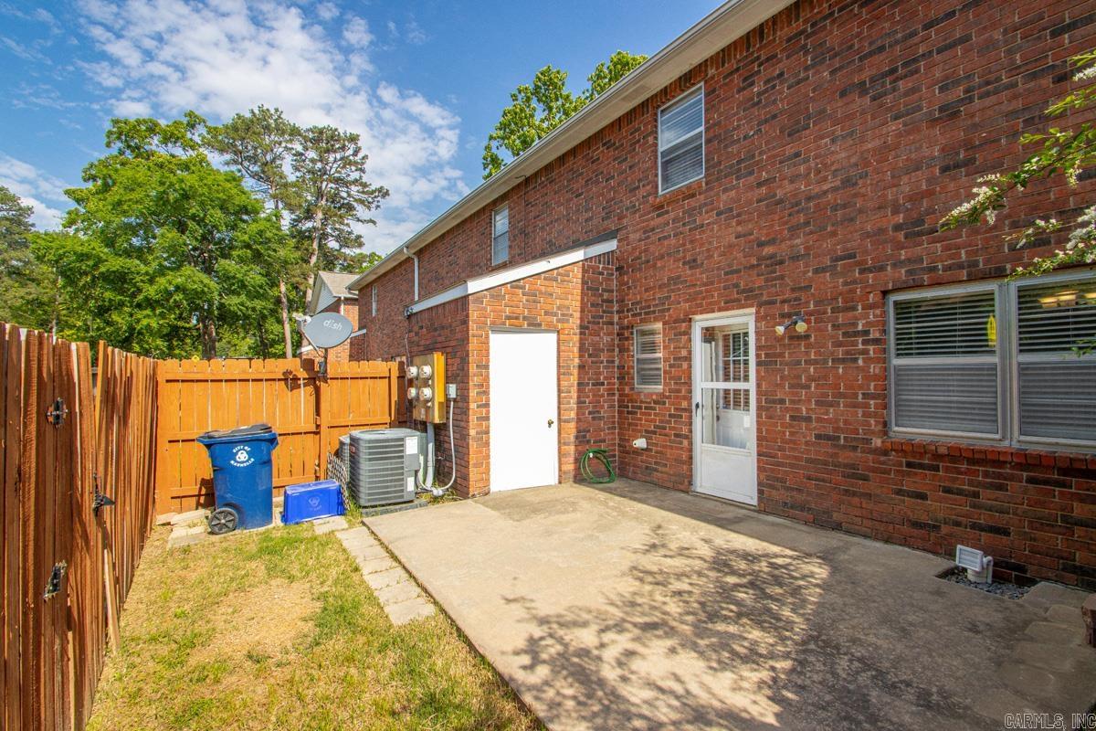 OAK FOREST - Residential