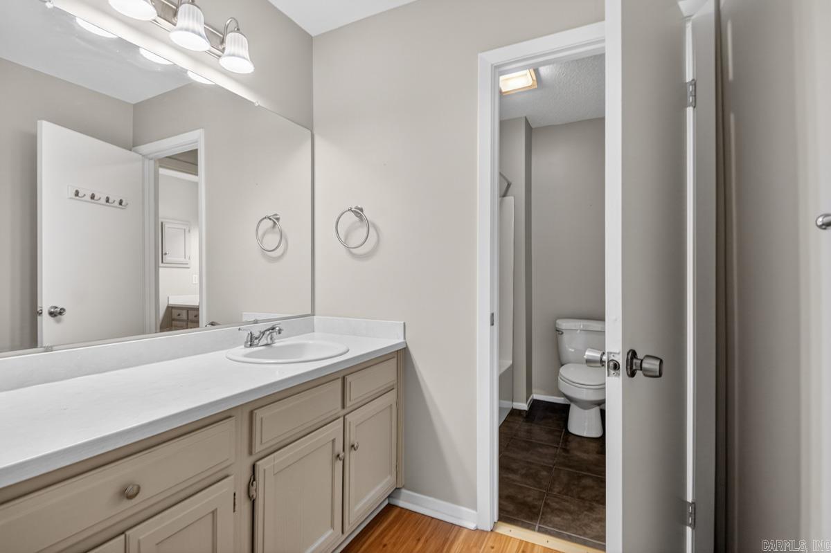 OAK FOREST - Residential