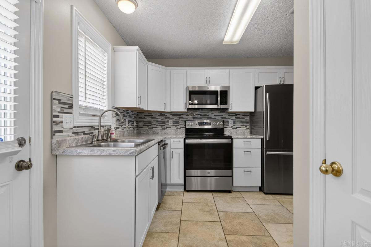 OAK FOREST - Residential