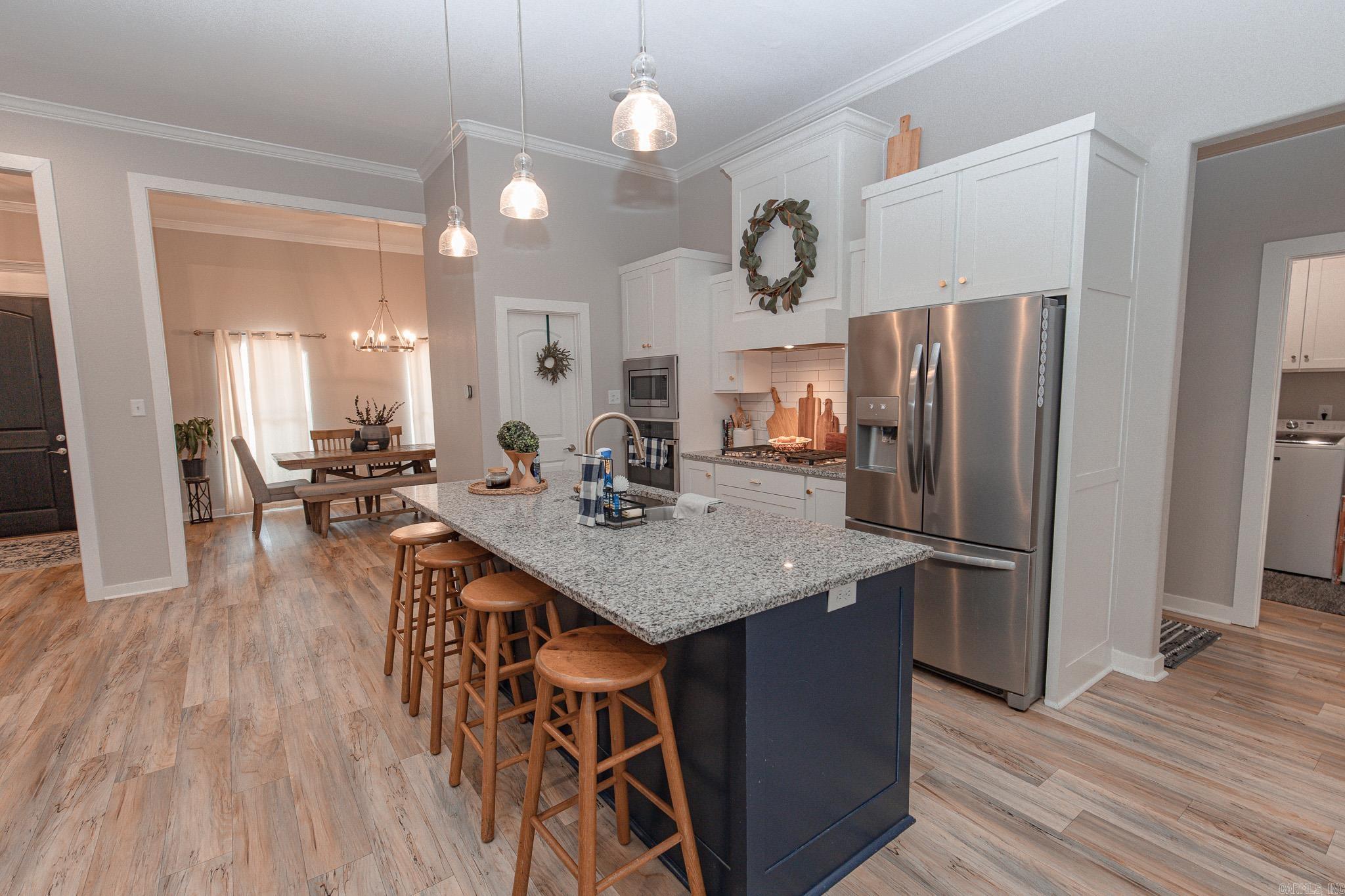 OAK TREE SOUTH - Residential