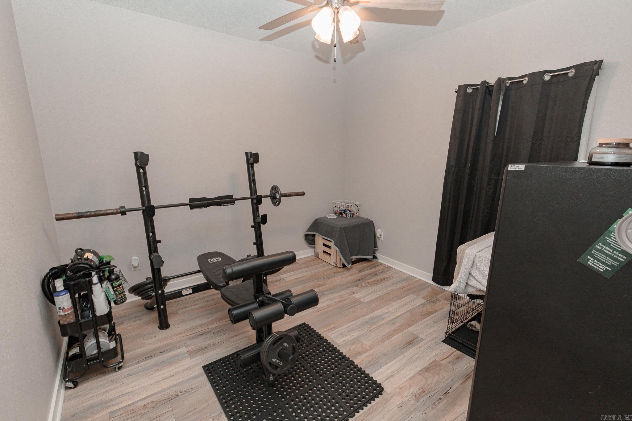 OAK TREE SOUTH - Residential