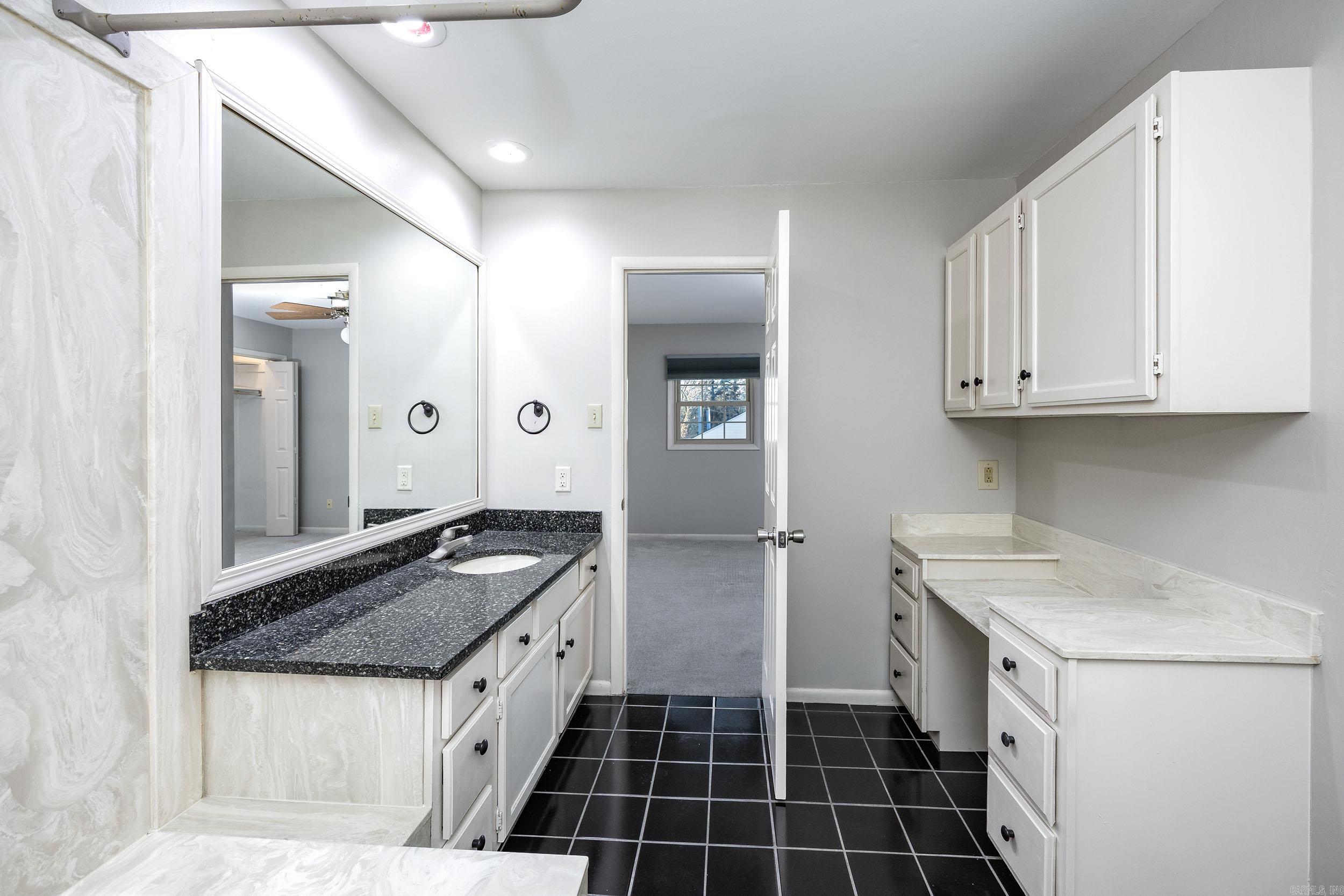 CHIMNEY COVE HPR - Residential