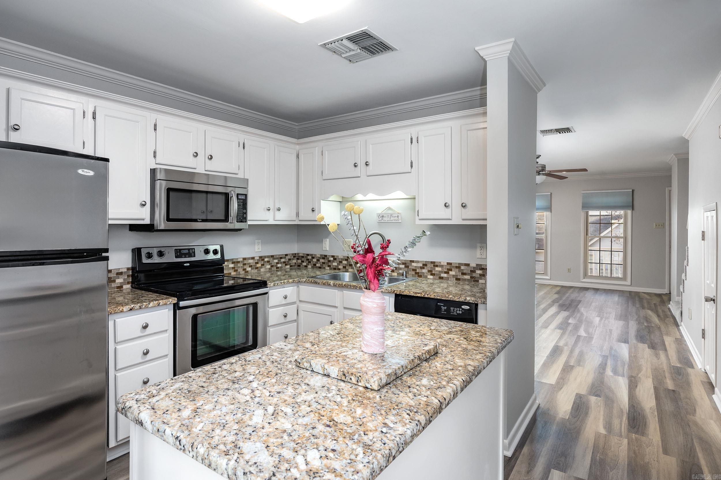 CHIMNEY COVE HPR - Residential