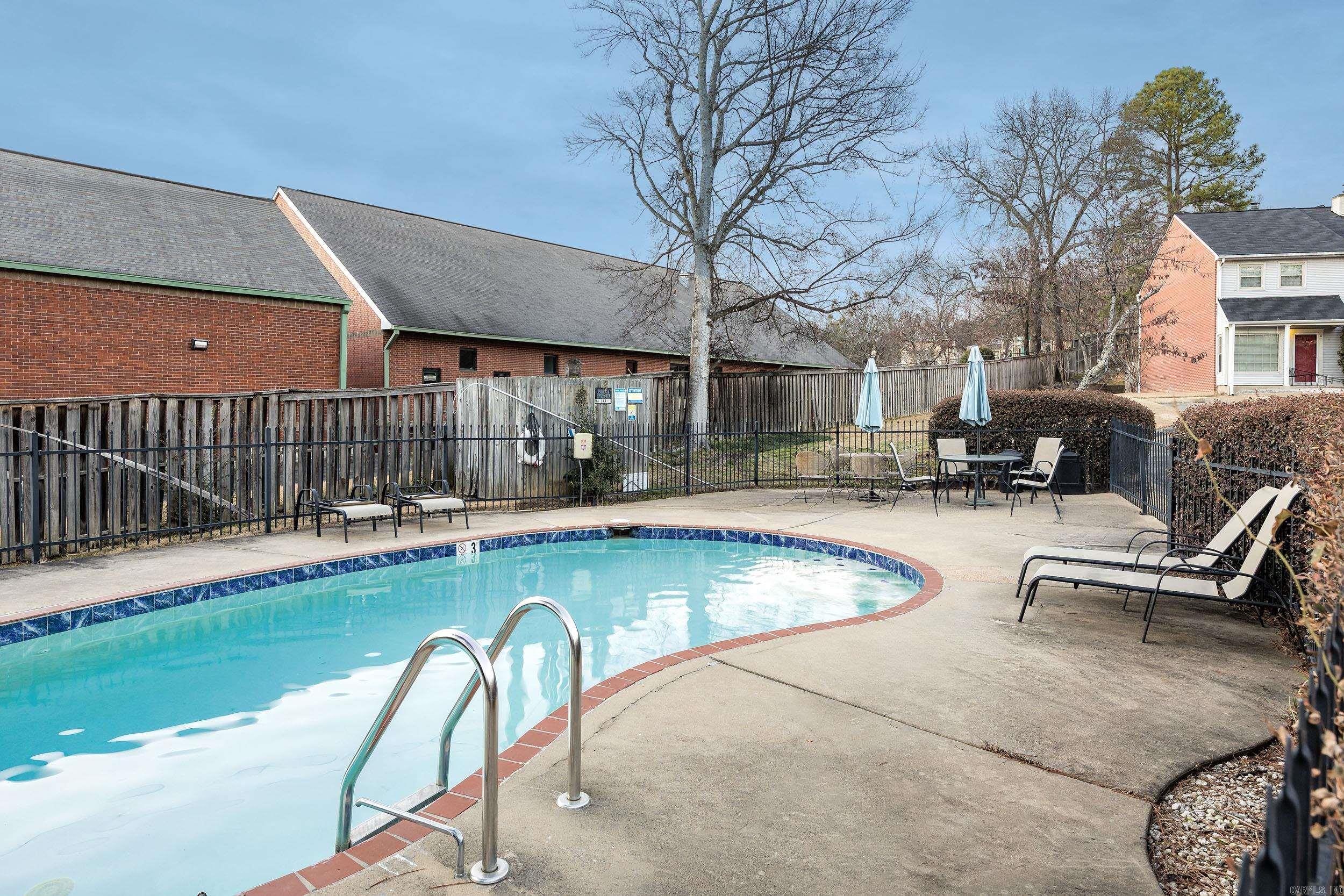 CHIMNEY COVE HPR - Residential