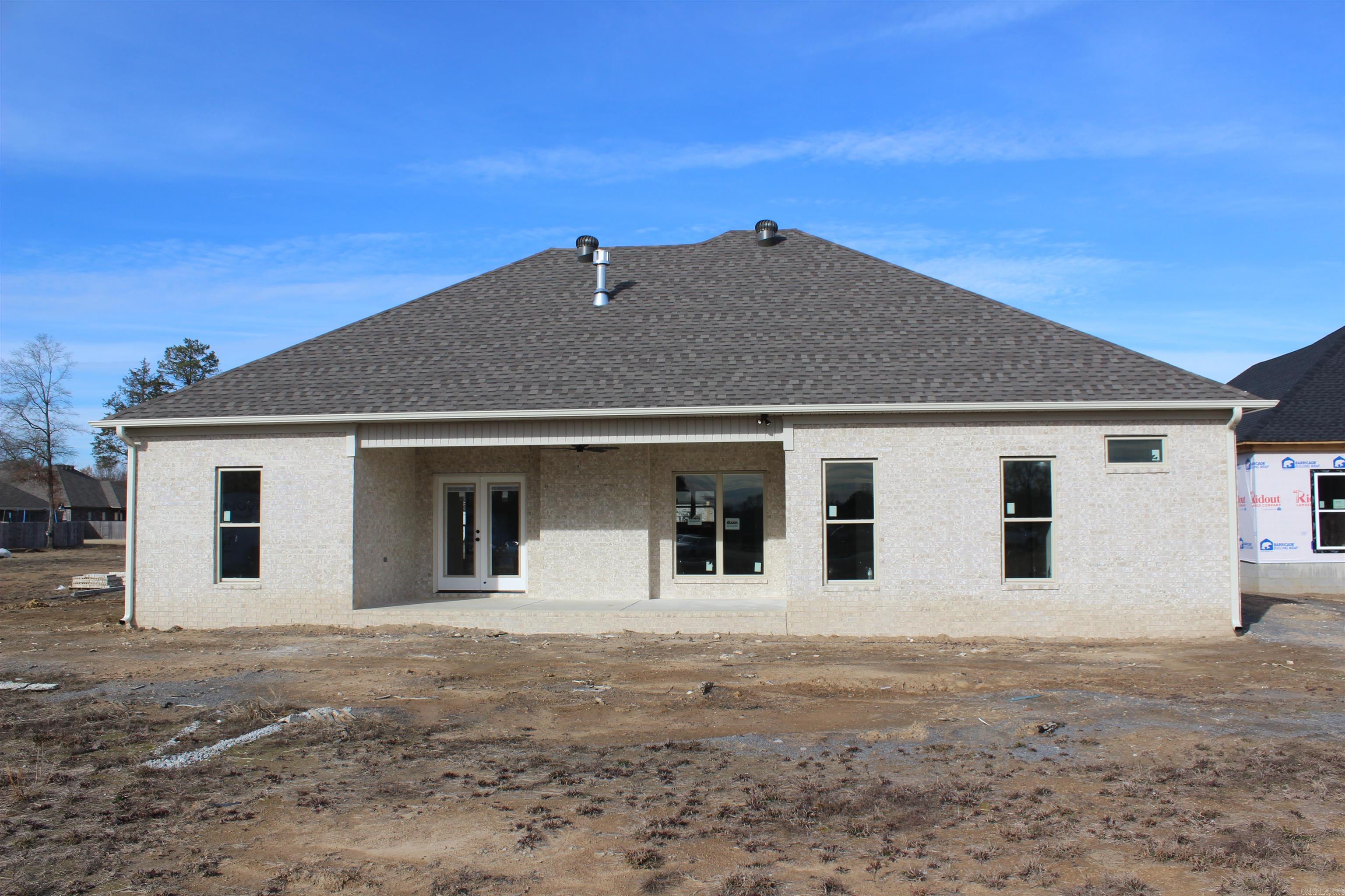 East Meadows - Residential