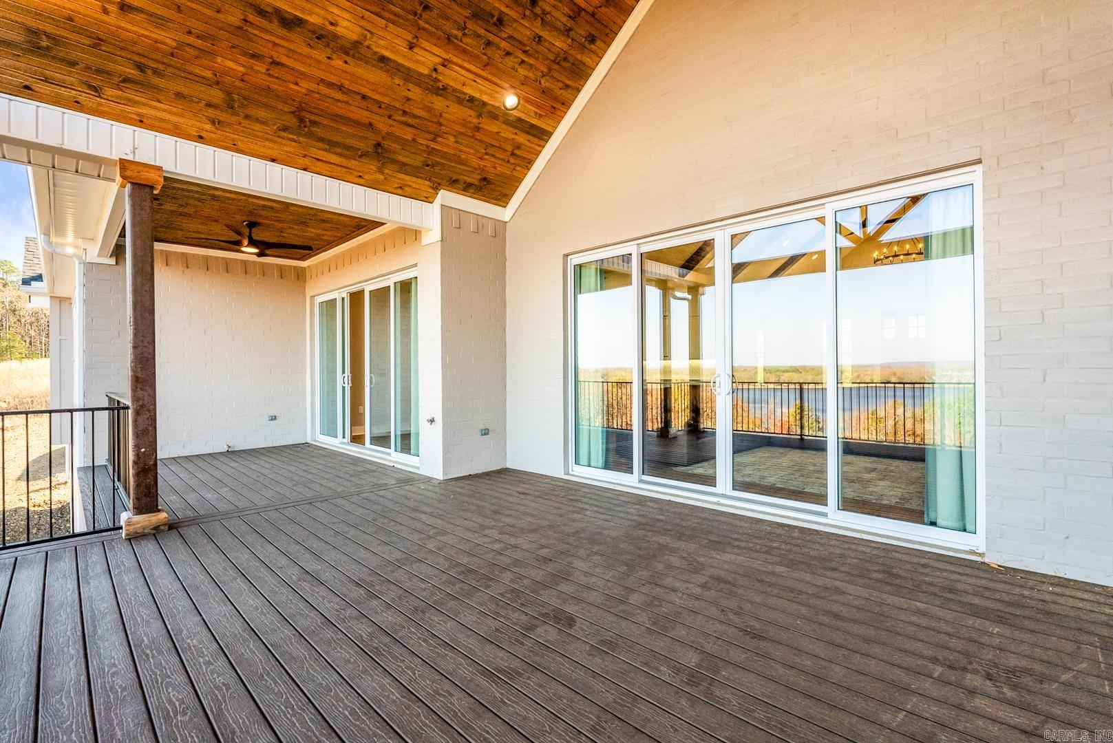 NORTH VIEW ESTATES - Residential