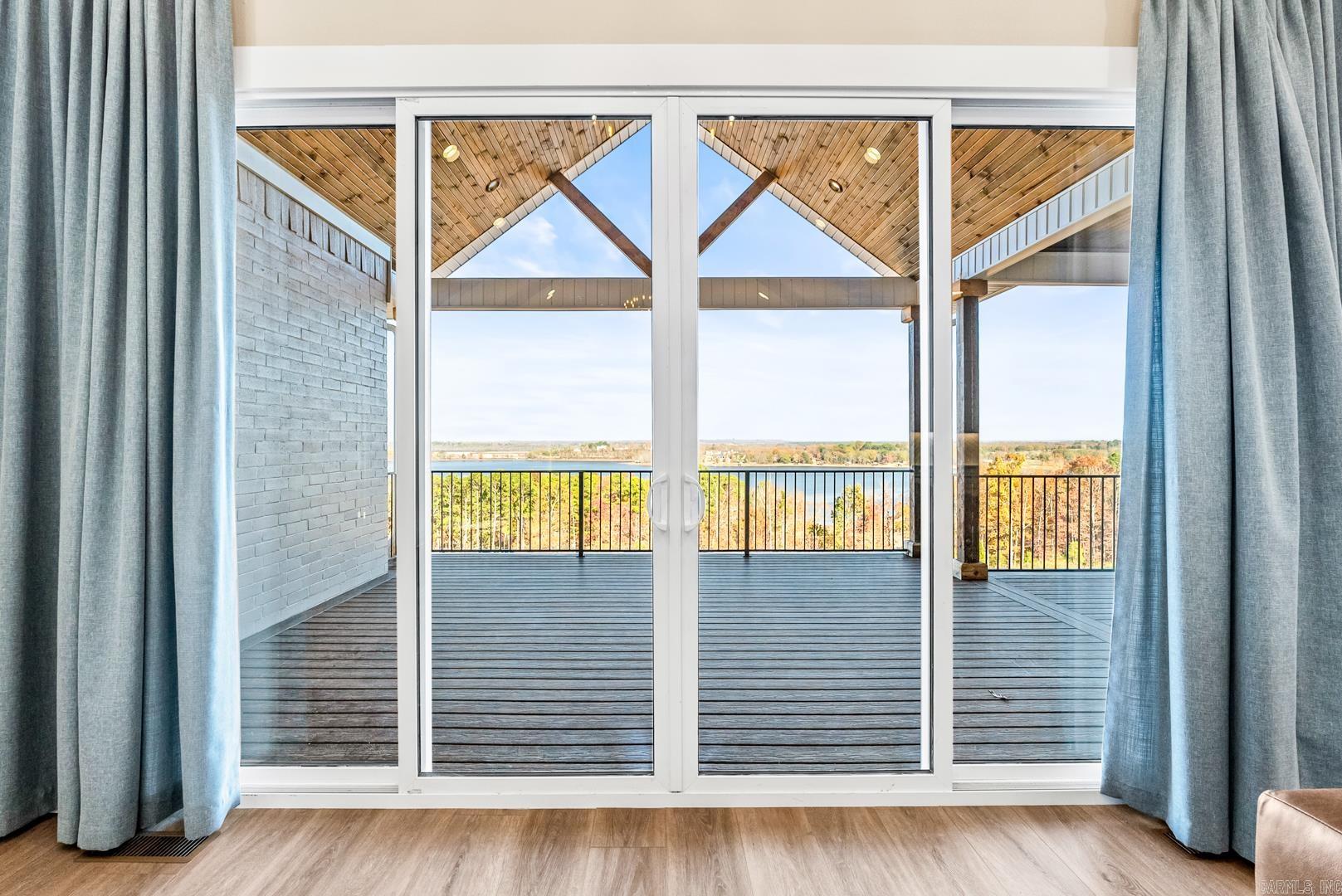 NORTH VIEW ESTATES - Residential