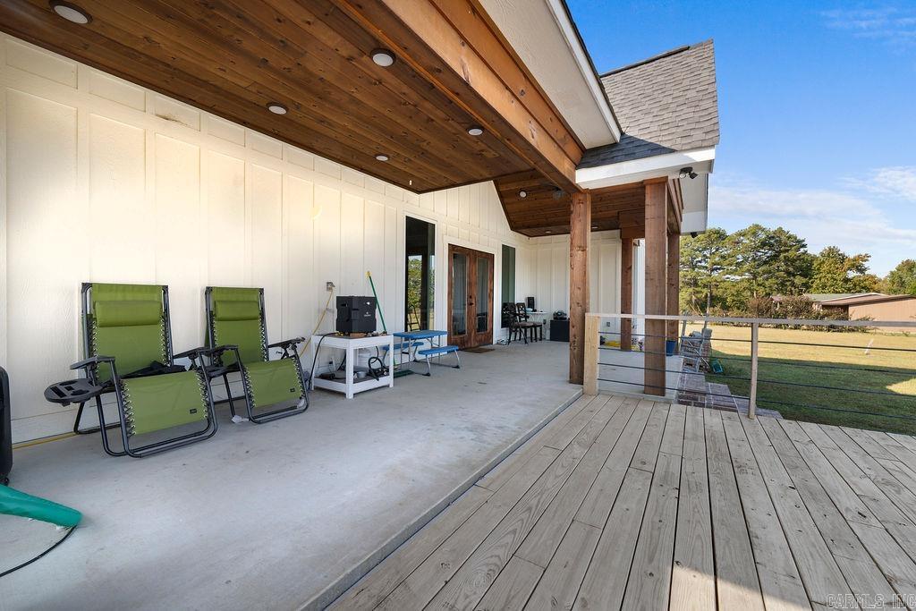 Metes & Bounds - Residential