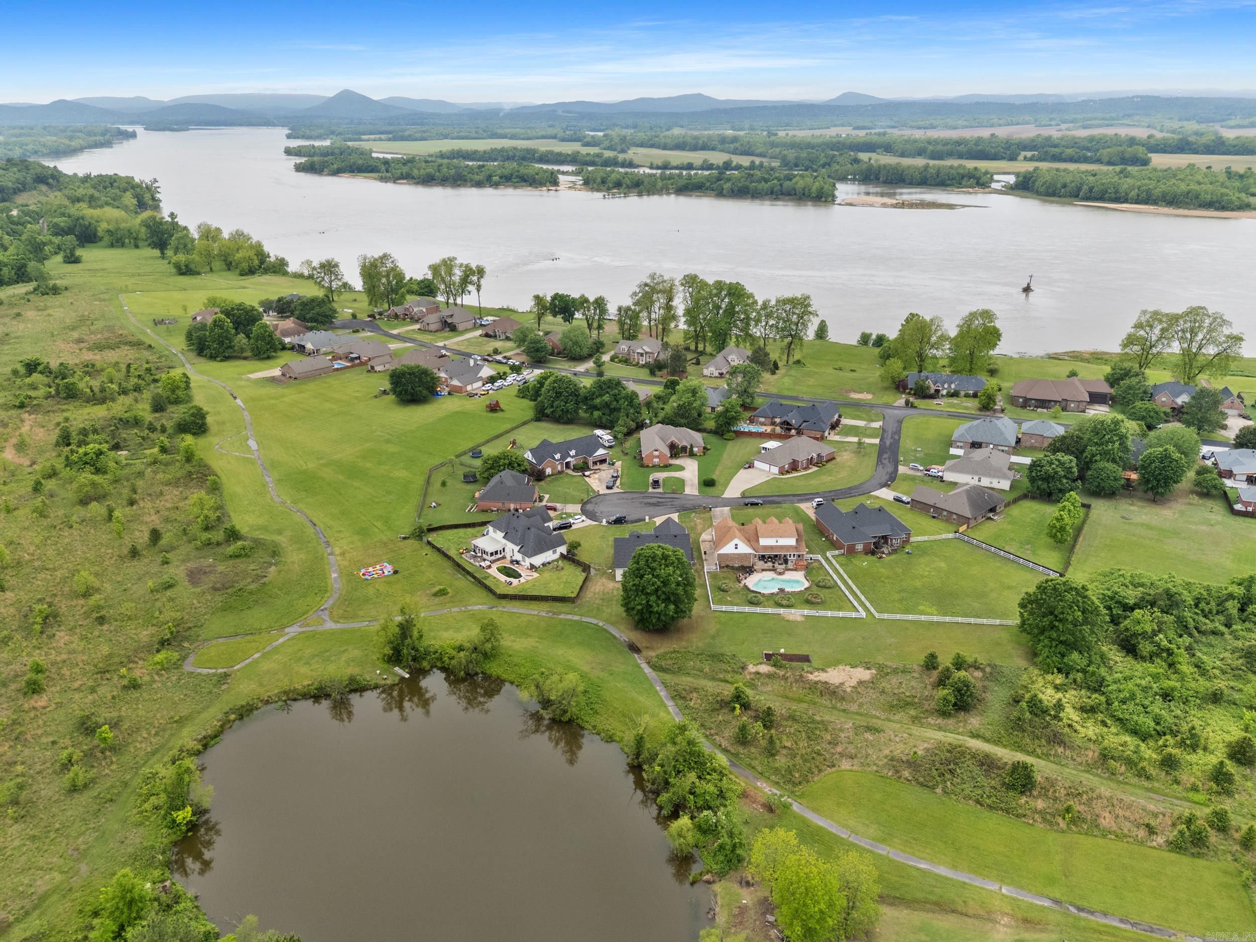 THE RIVER PLANTATION PH-V FINAL - Residential