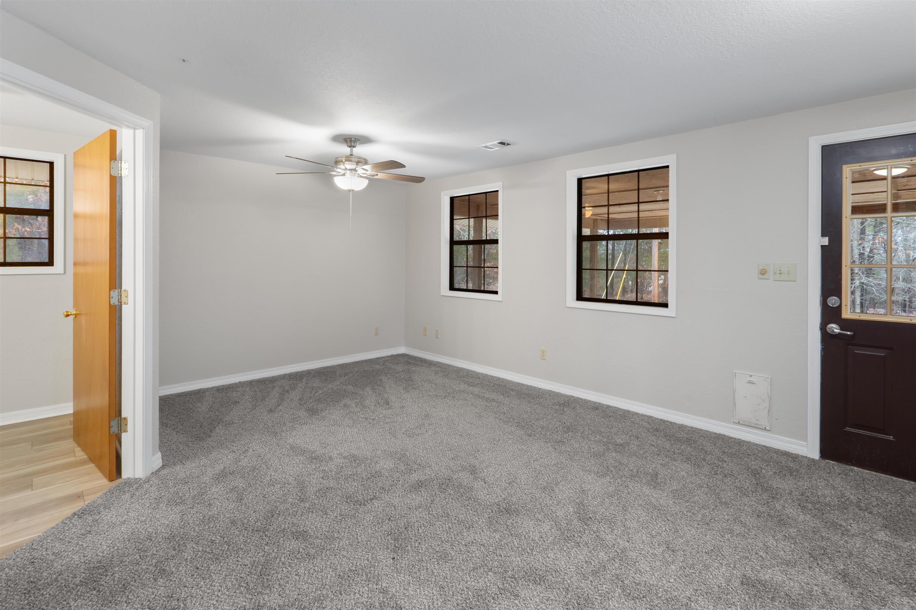 CEDAR GLADE - Residential