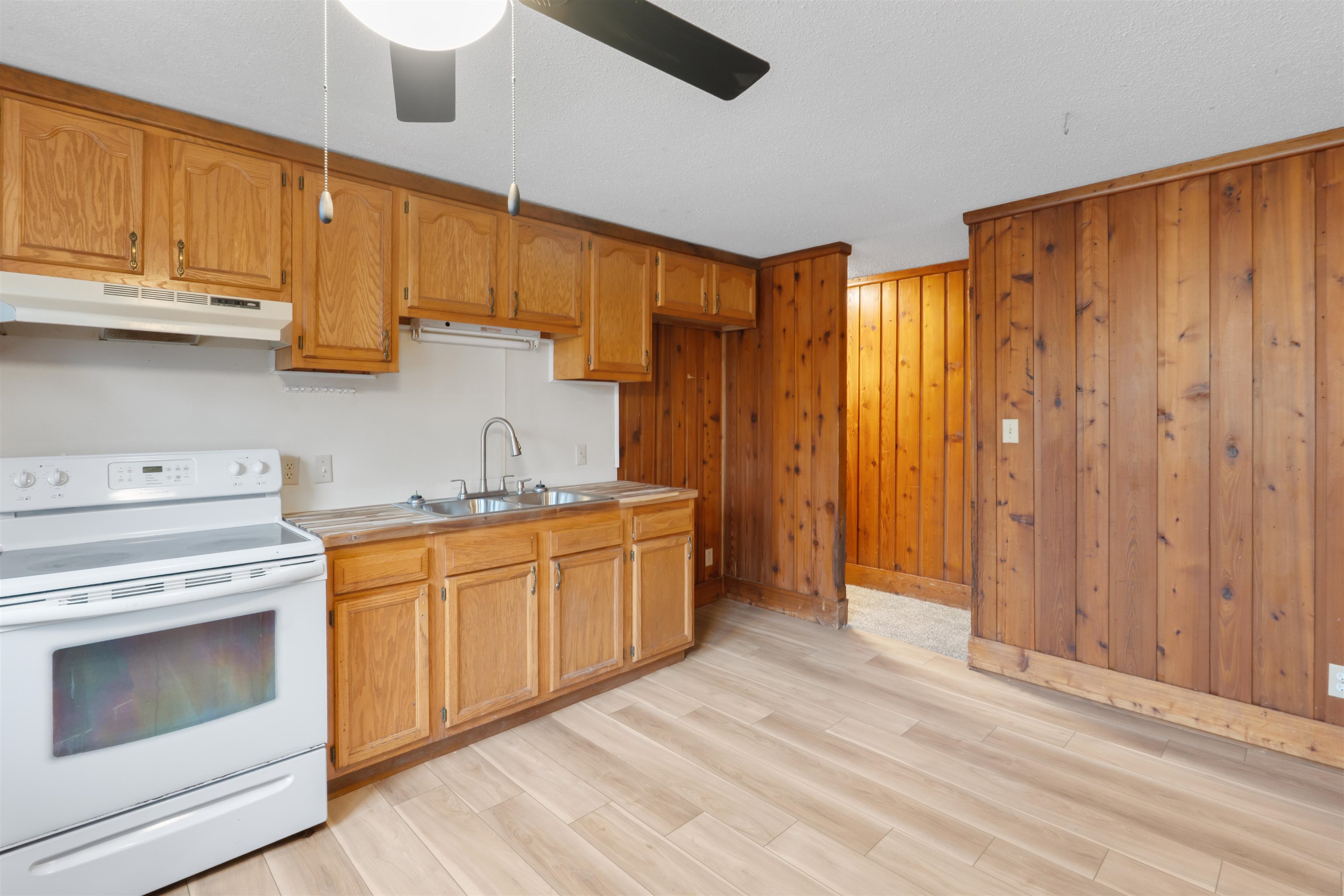 CEDAR GLADE - Residential