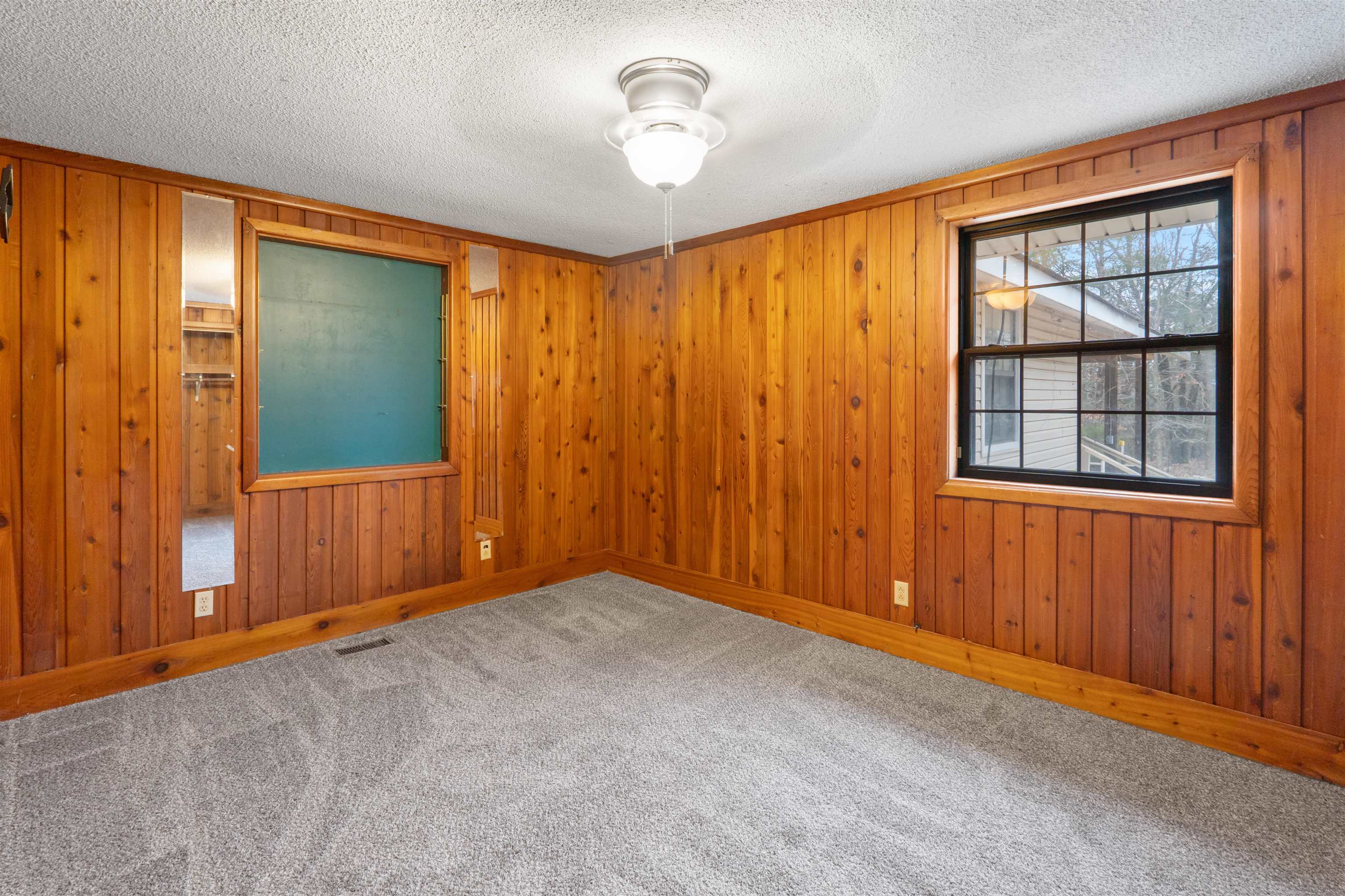 CEDAR GLADE - Residential