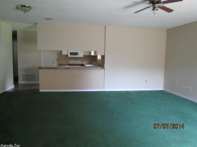 OAKHURST - Residential