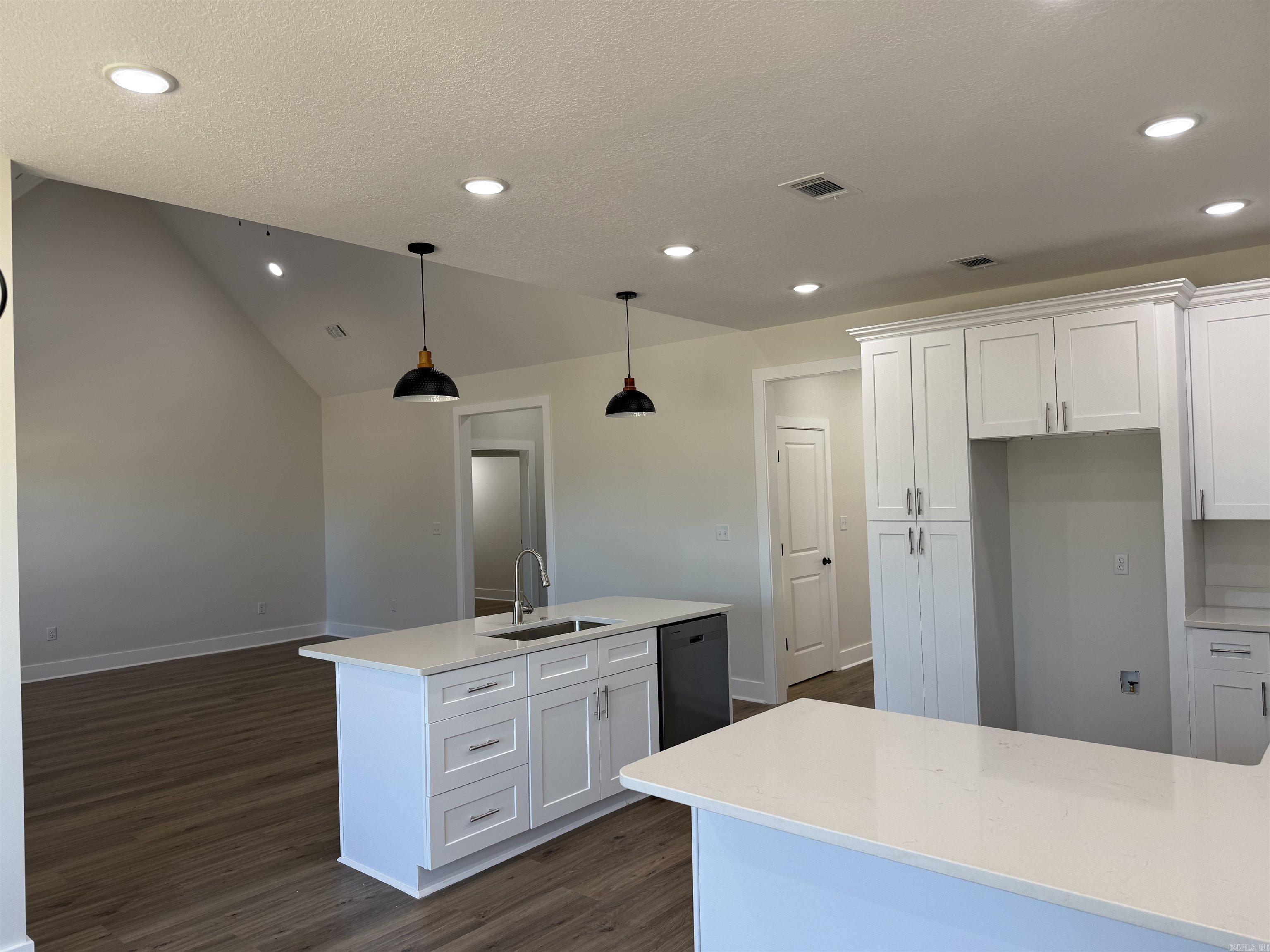 PROSPECT VILLAGE - Residential