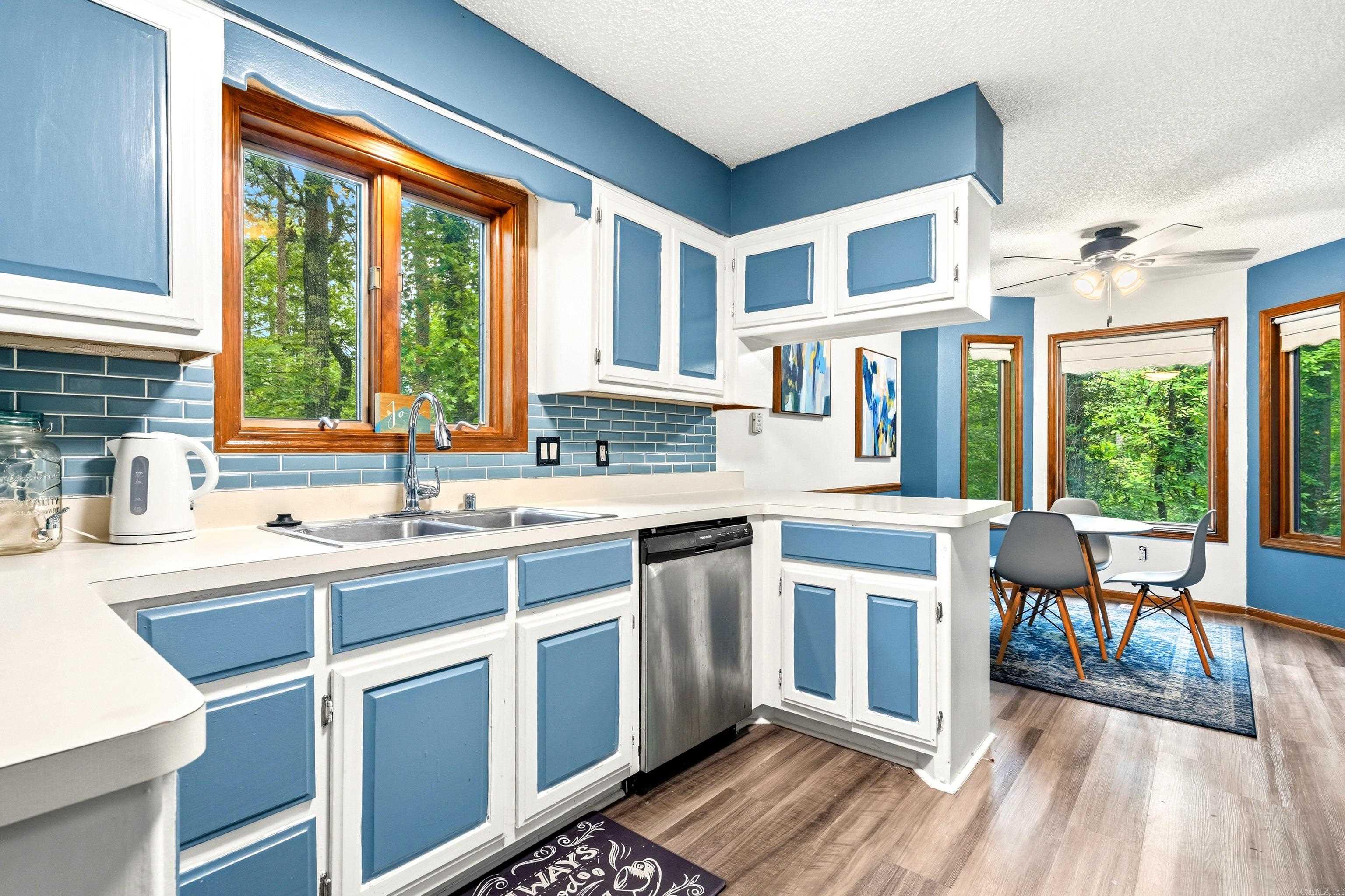 DOMINAR - Residential