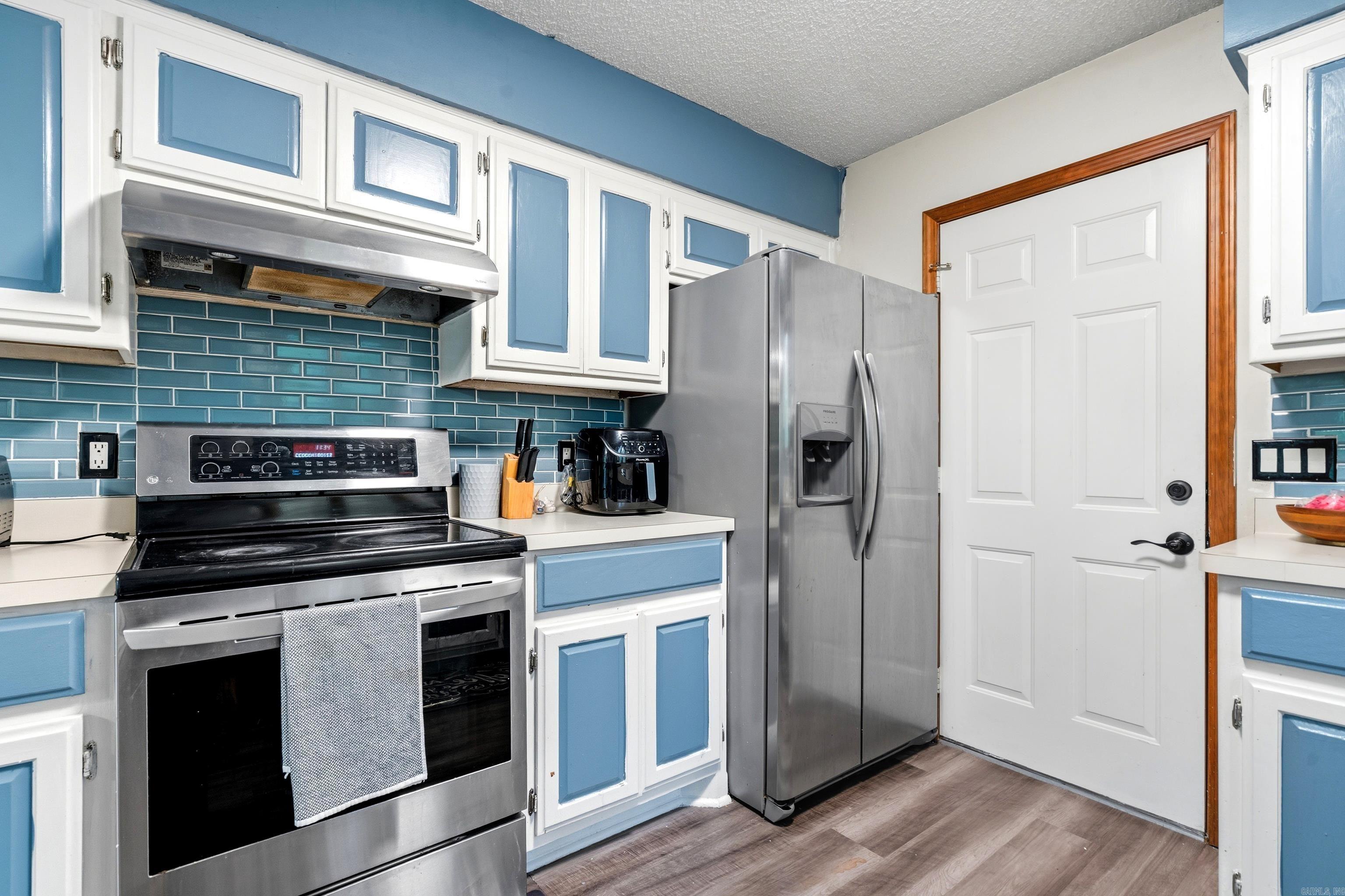 DOMINAR - Residential