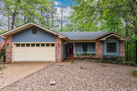 Photo of 46 Dominar Way, Hot Springs Village, AR 71909 (MLS # 26017093)