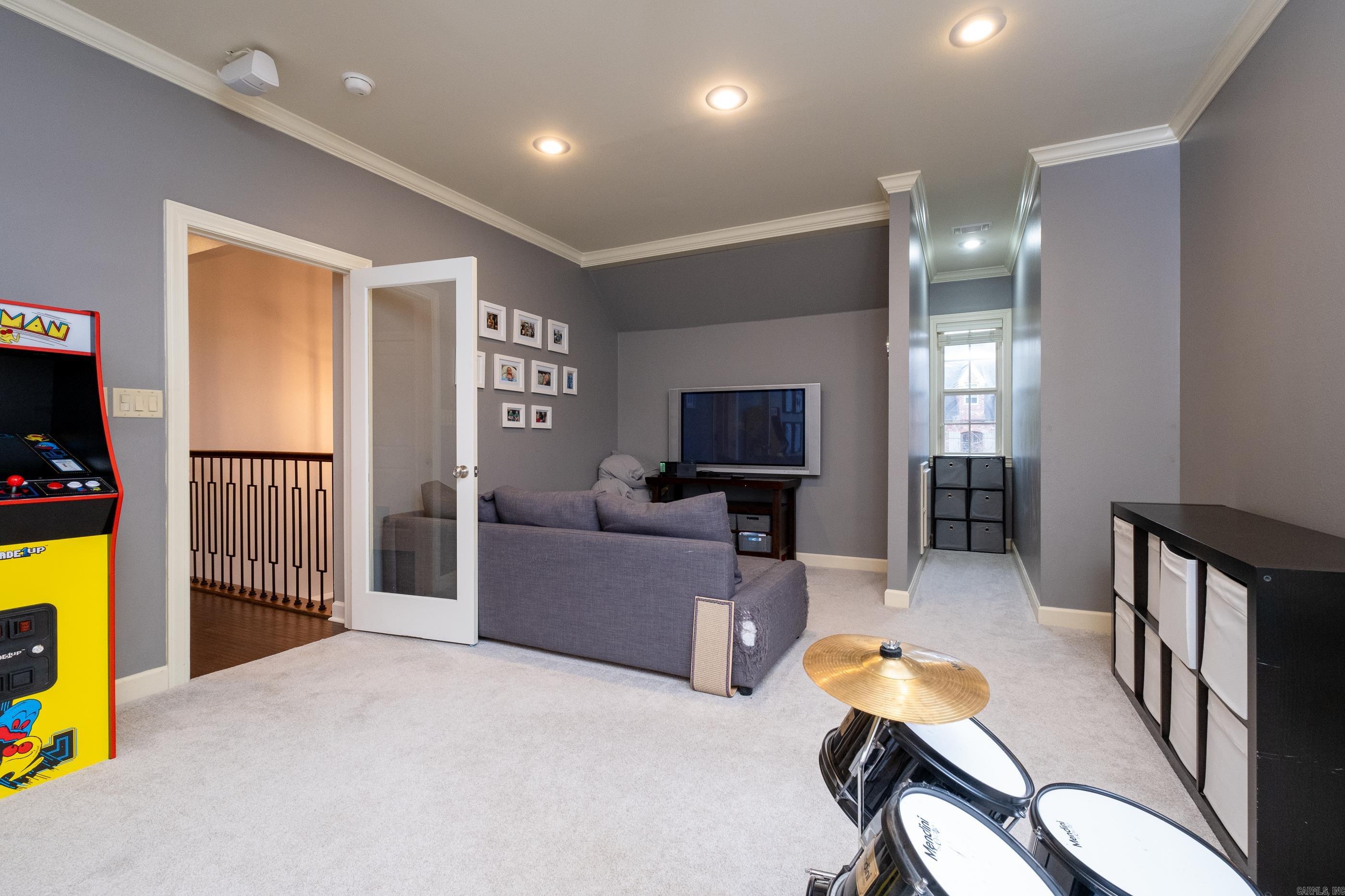 CHENAL VALLEY EPERNAY PLACE - Residential