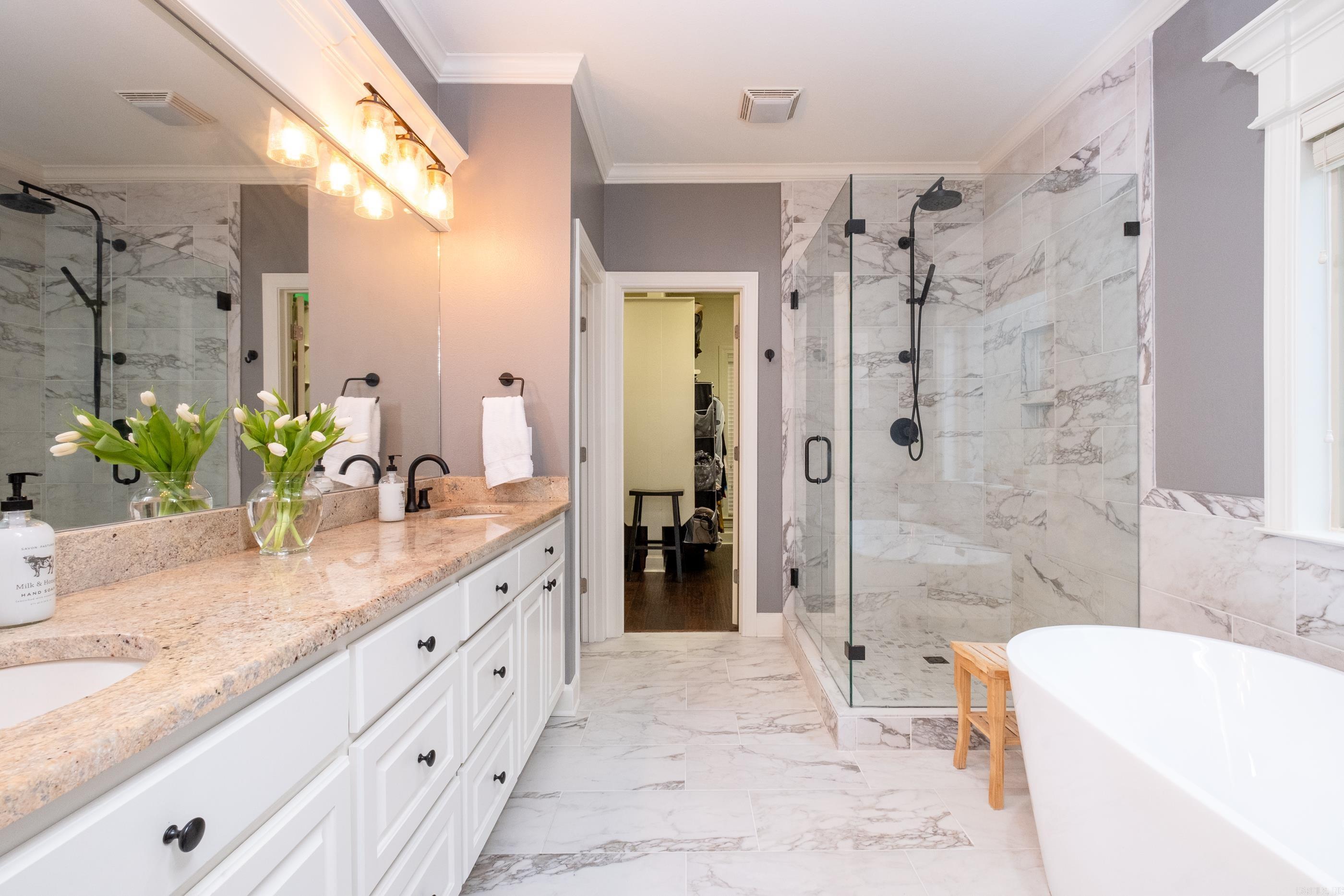 CHENAL VALLEY EPERNAY PLACE - Residential