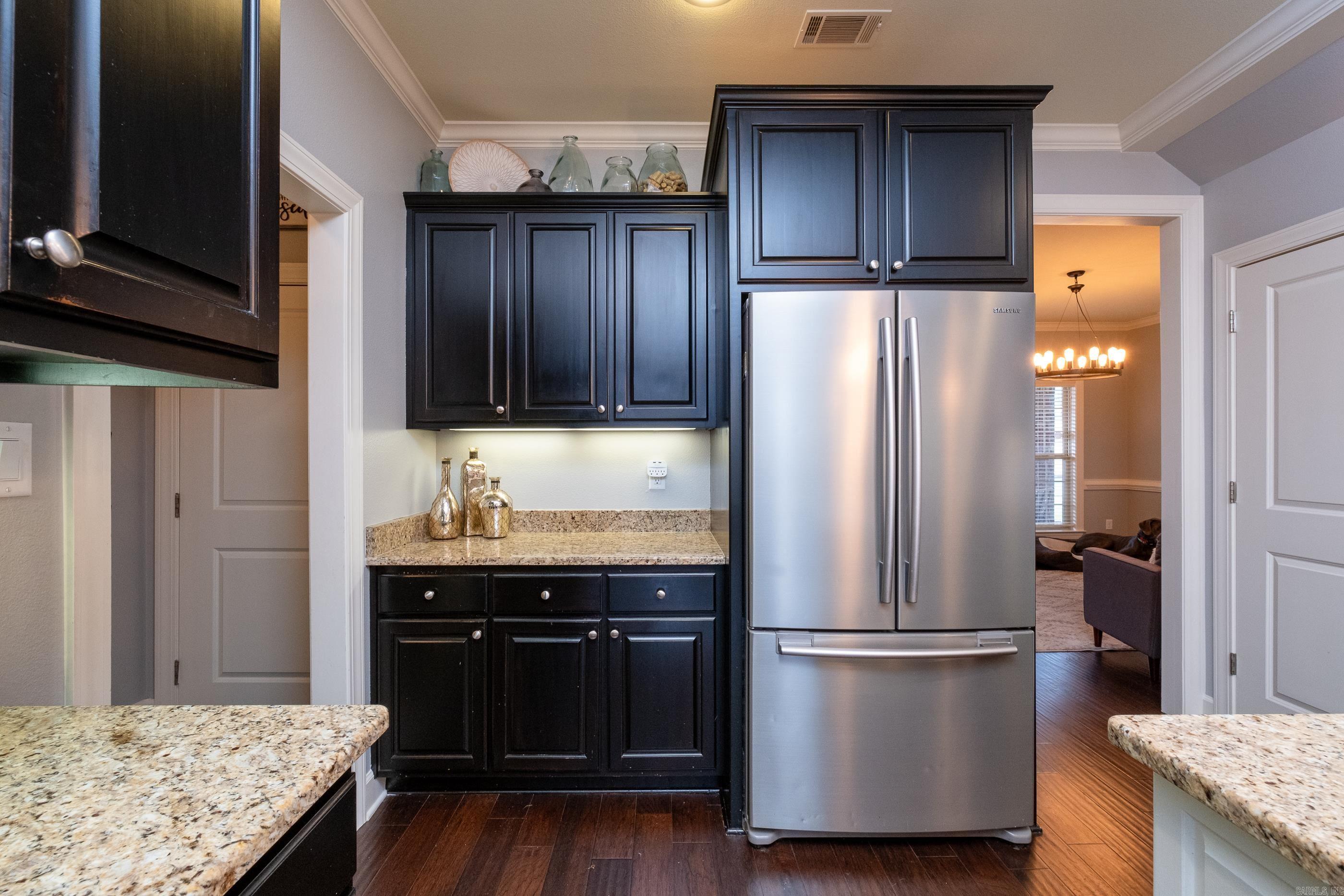 CHENAL VALLEY EPERNAY PLACE - Residential