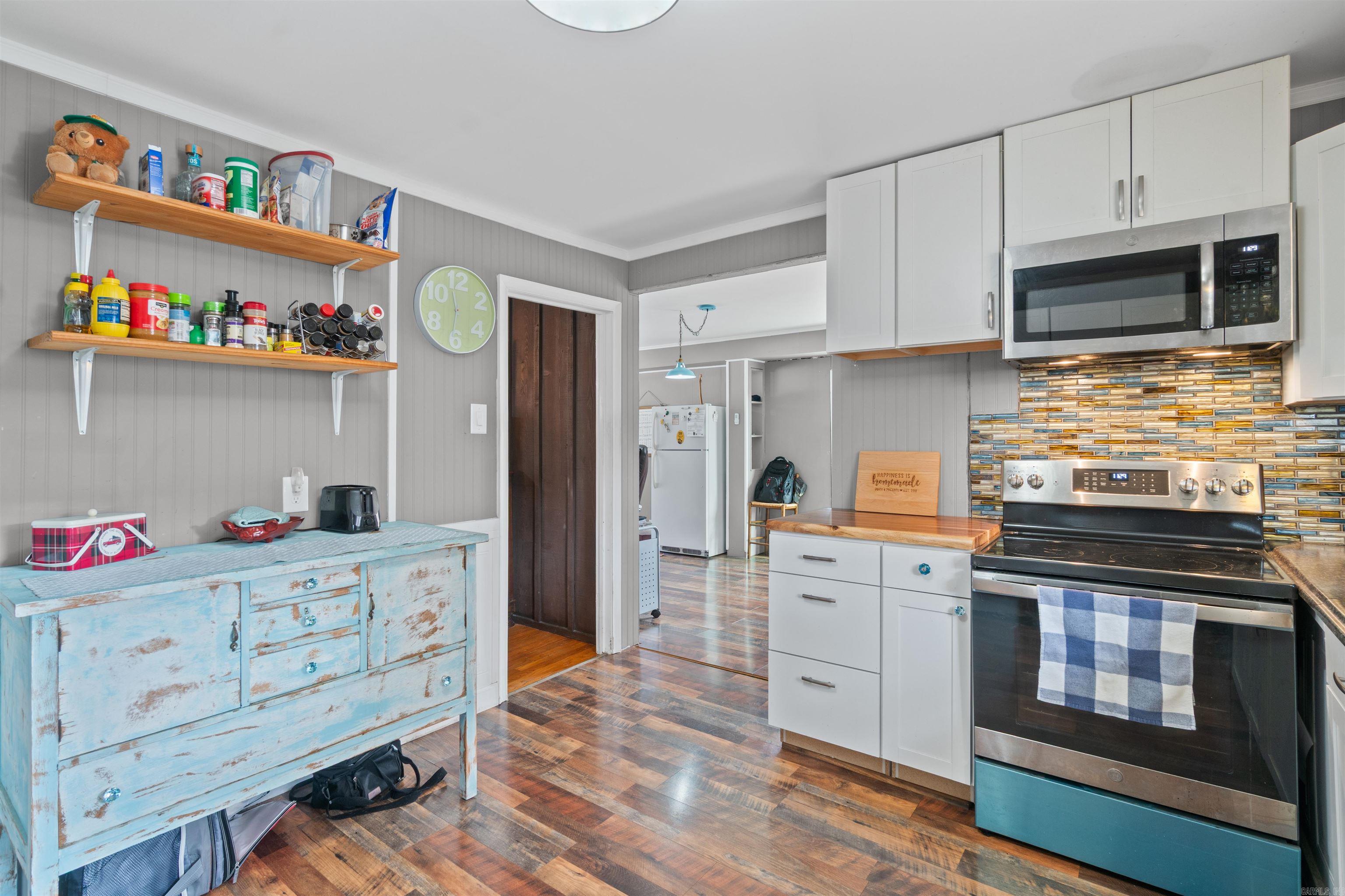 Sky Way - Residential