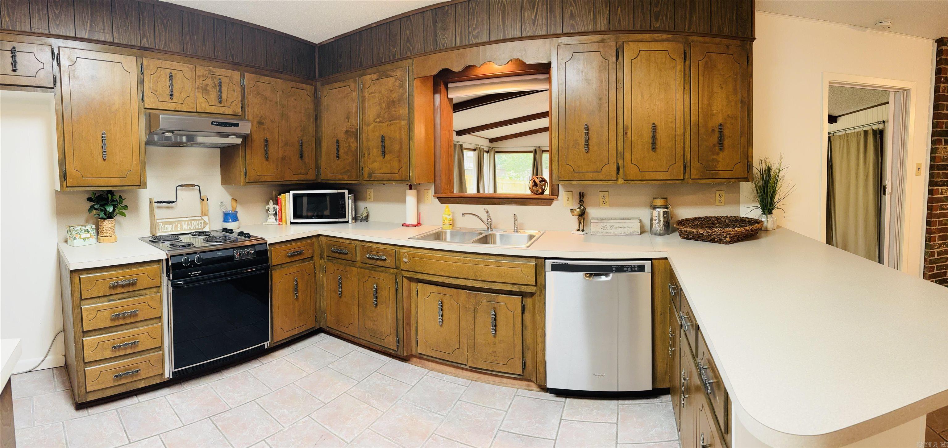 BROWNWOOD - Residential