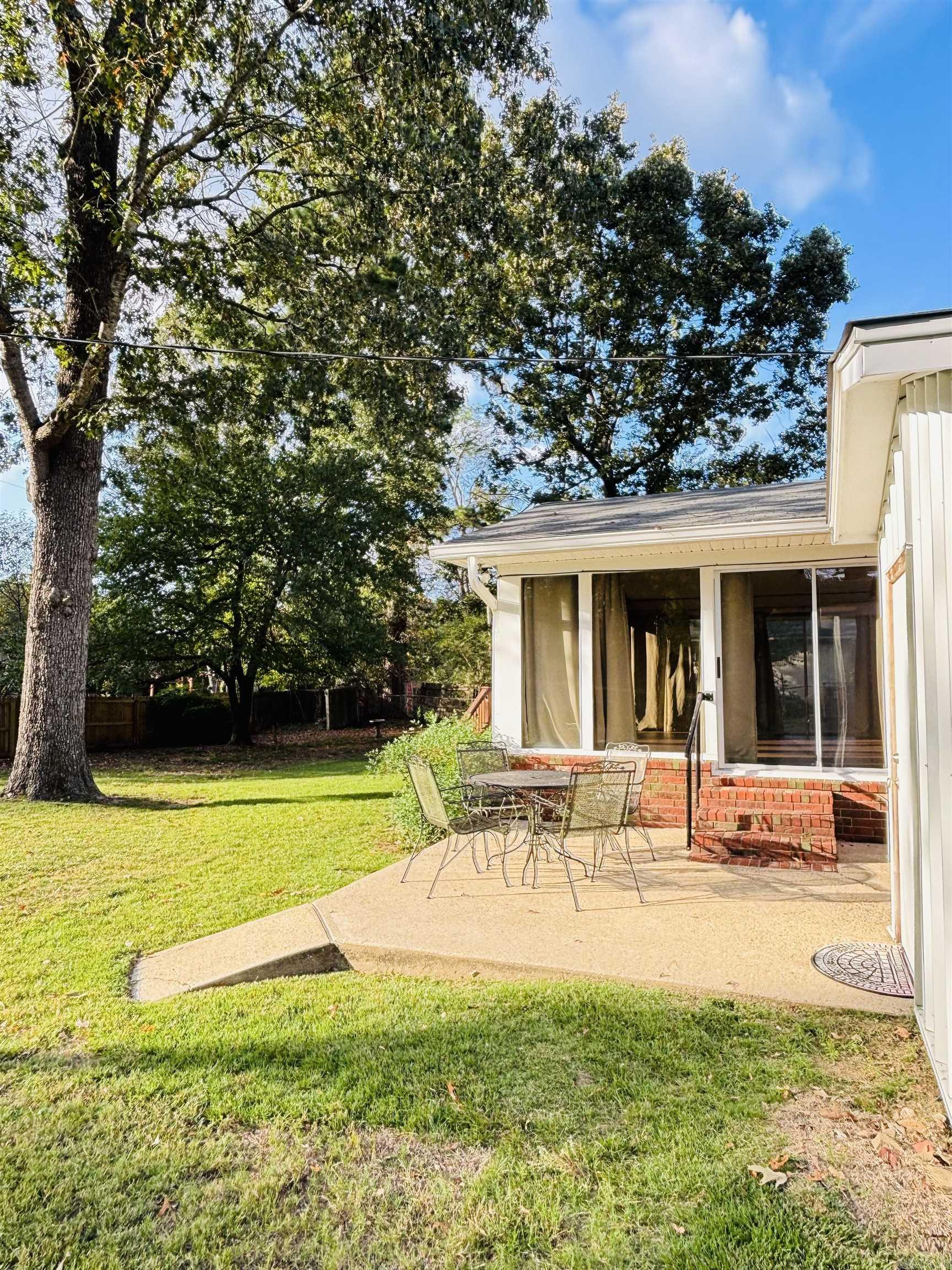 BROWNWOOD - Residential