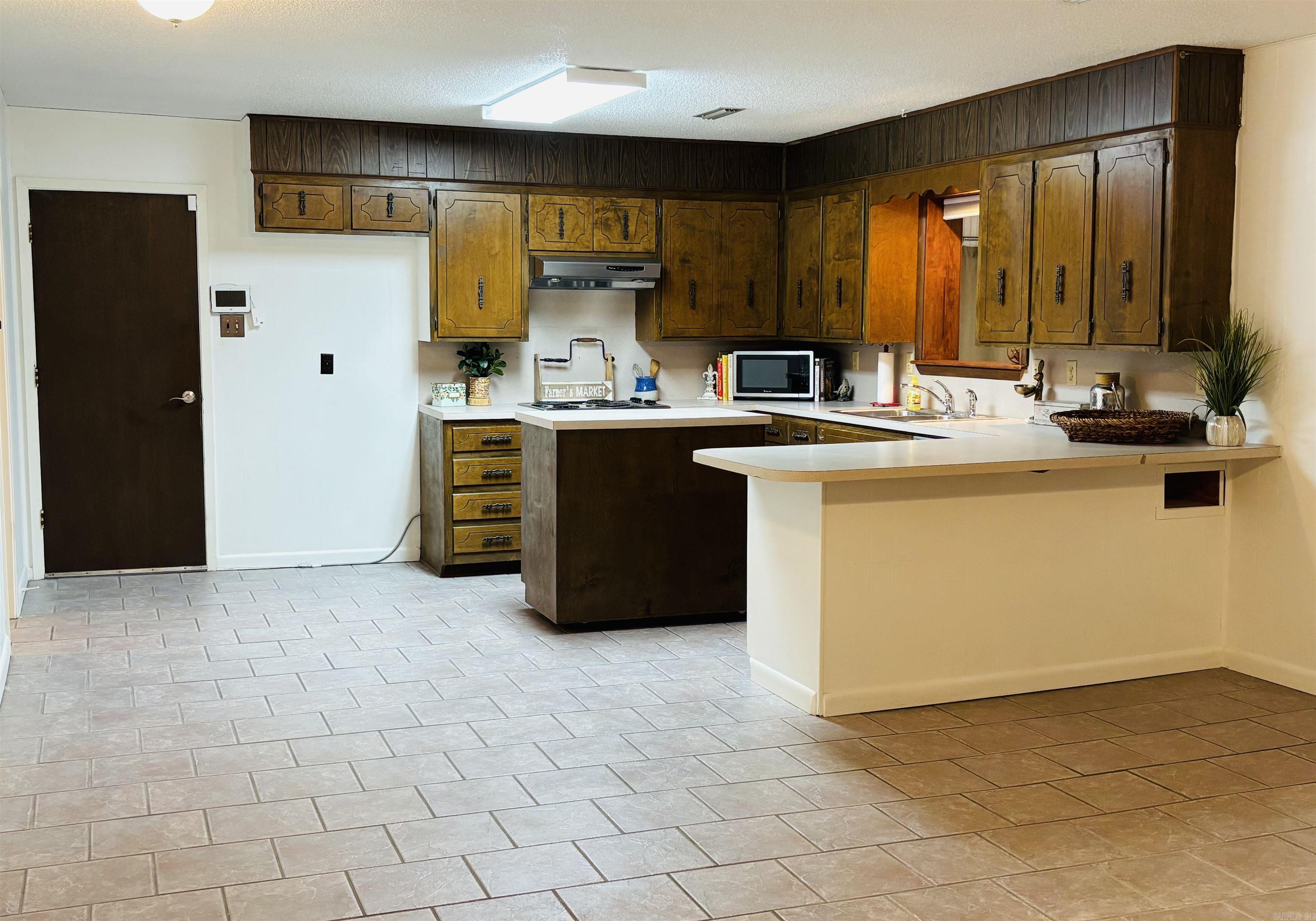 BROWNWOOD - Residential
