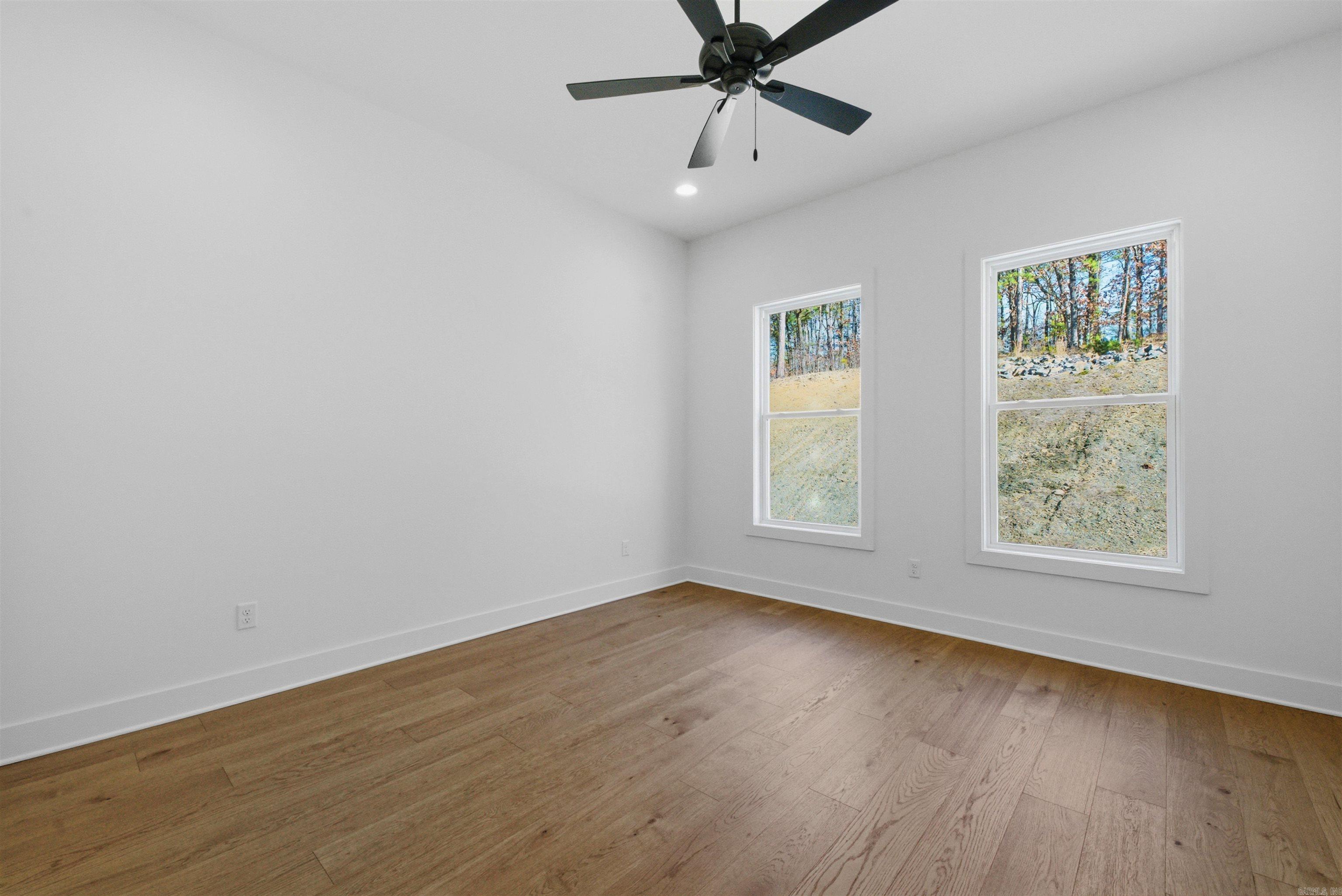 CHENAL VALLEY ABINGTON COURT - Residential