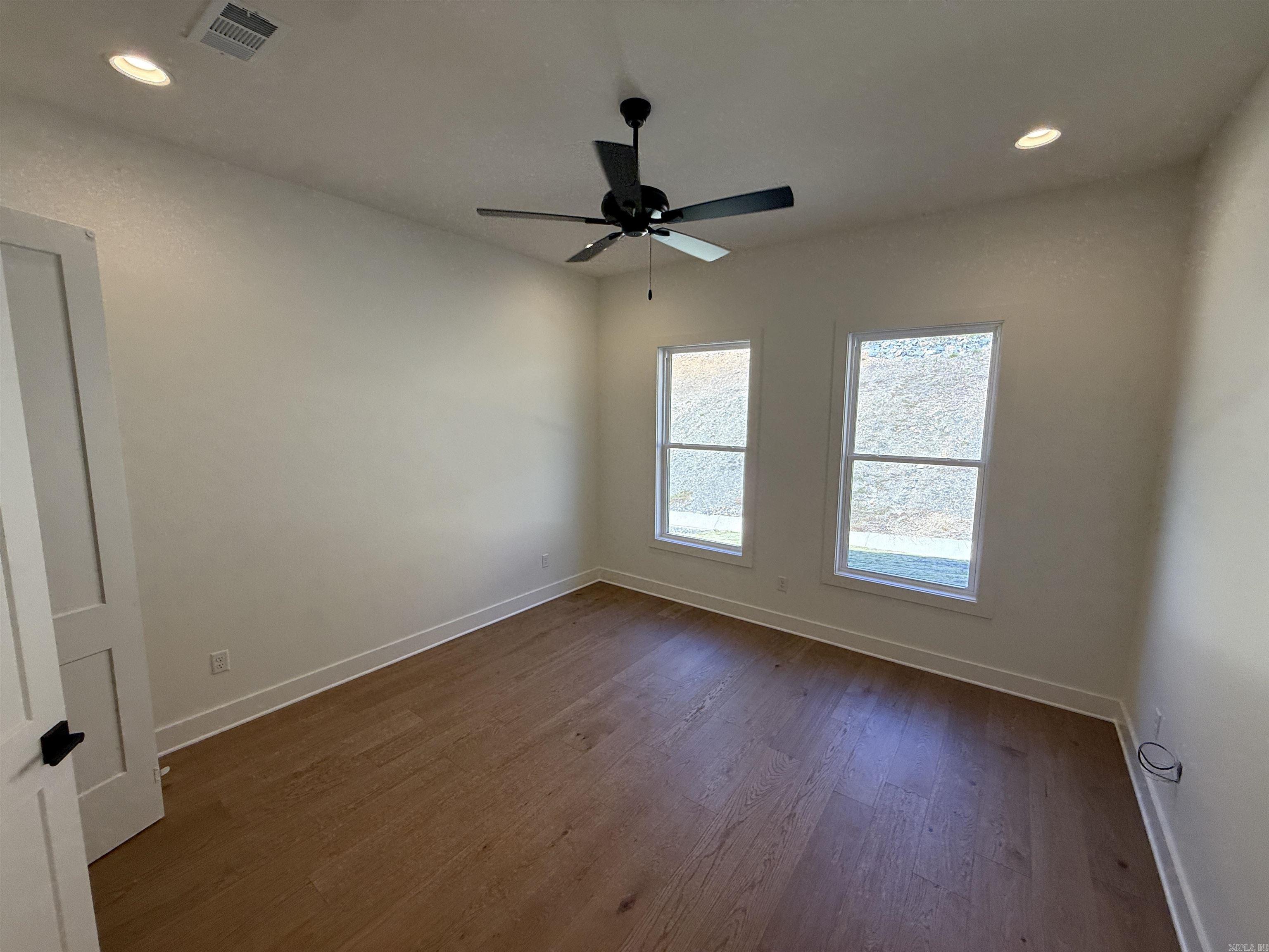 CHENAL VALLEY ABINGTON COURT - Residential