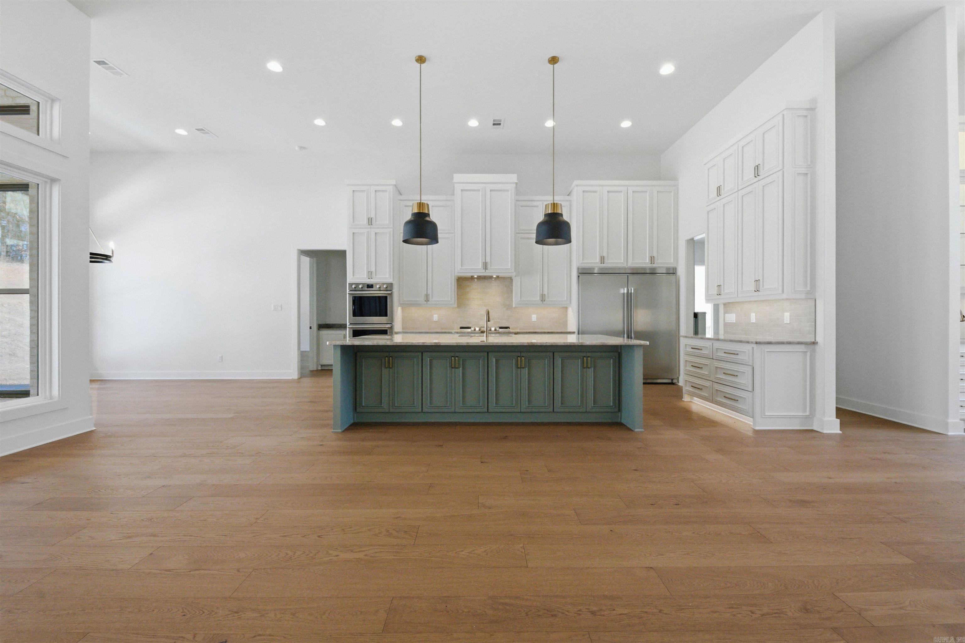 CHENAL VALLEY ABINGTON COURT - Residential