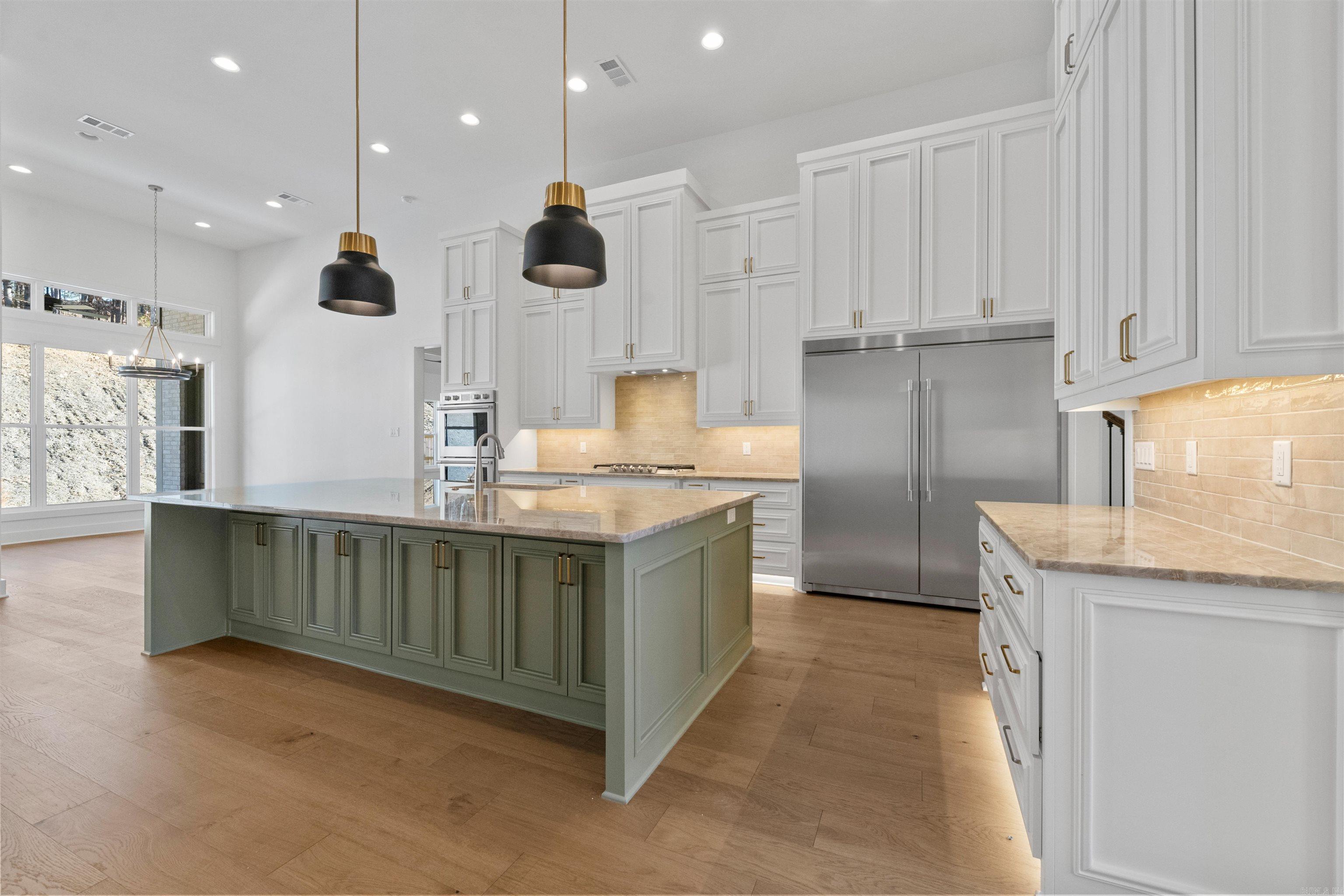 CHENAL VALLEY ABINGTON COURT - Residential