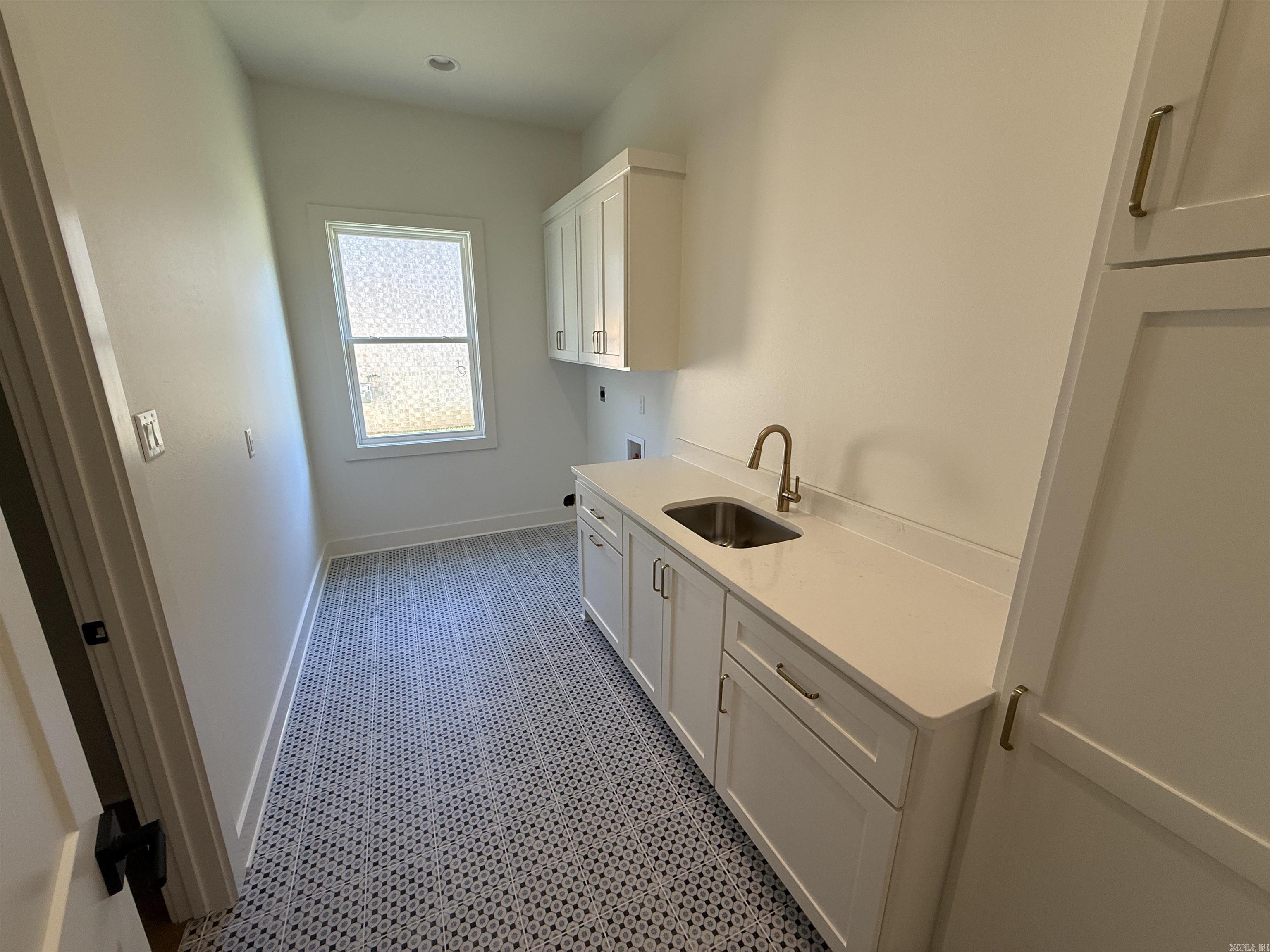 CHENAL VALLEY ABINGTON COURT - Residential