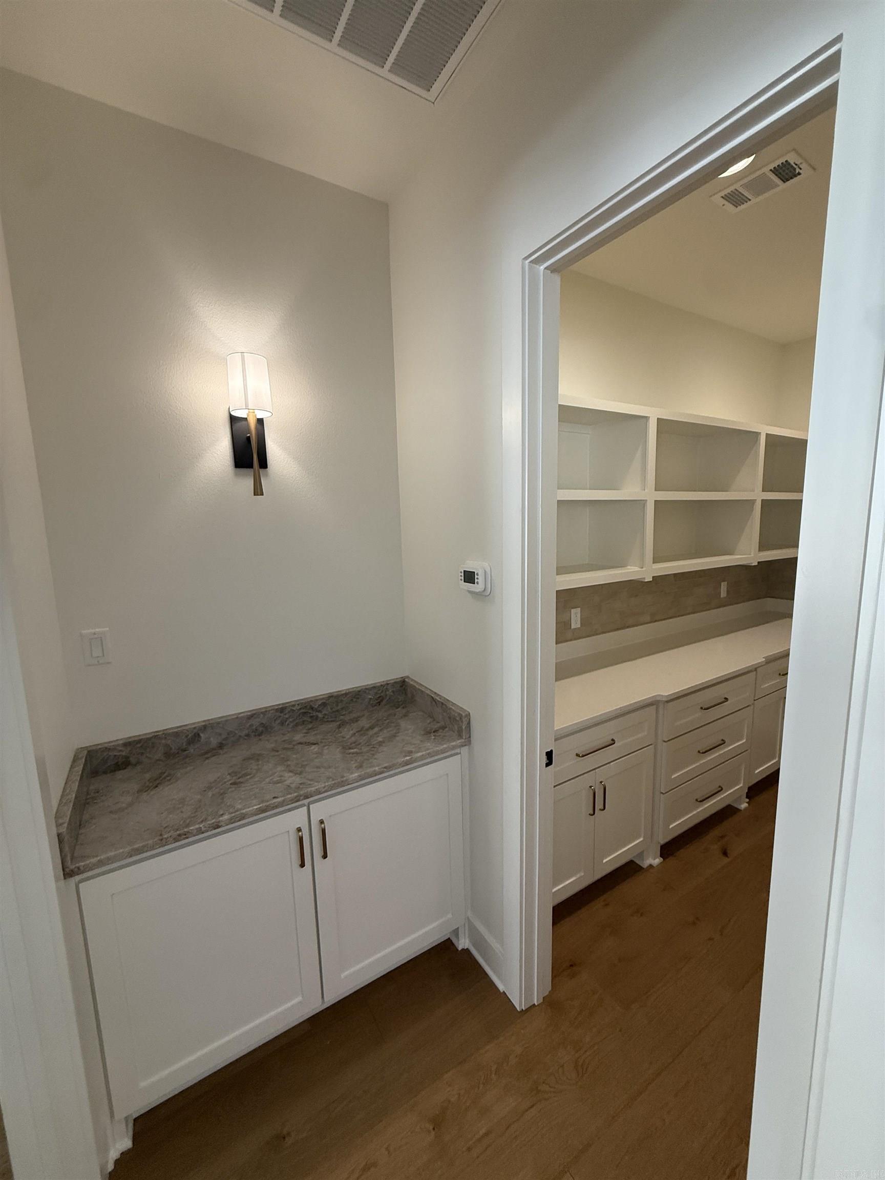 CHENAL VALLEY ABINGTON COURT - Residential