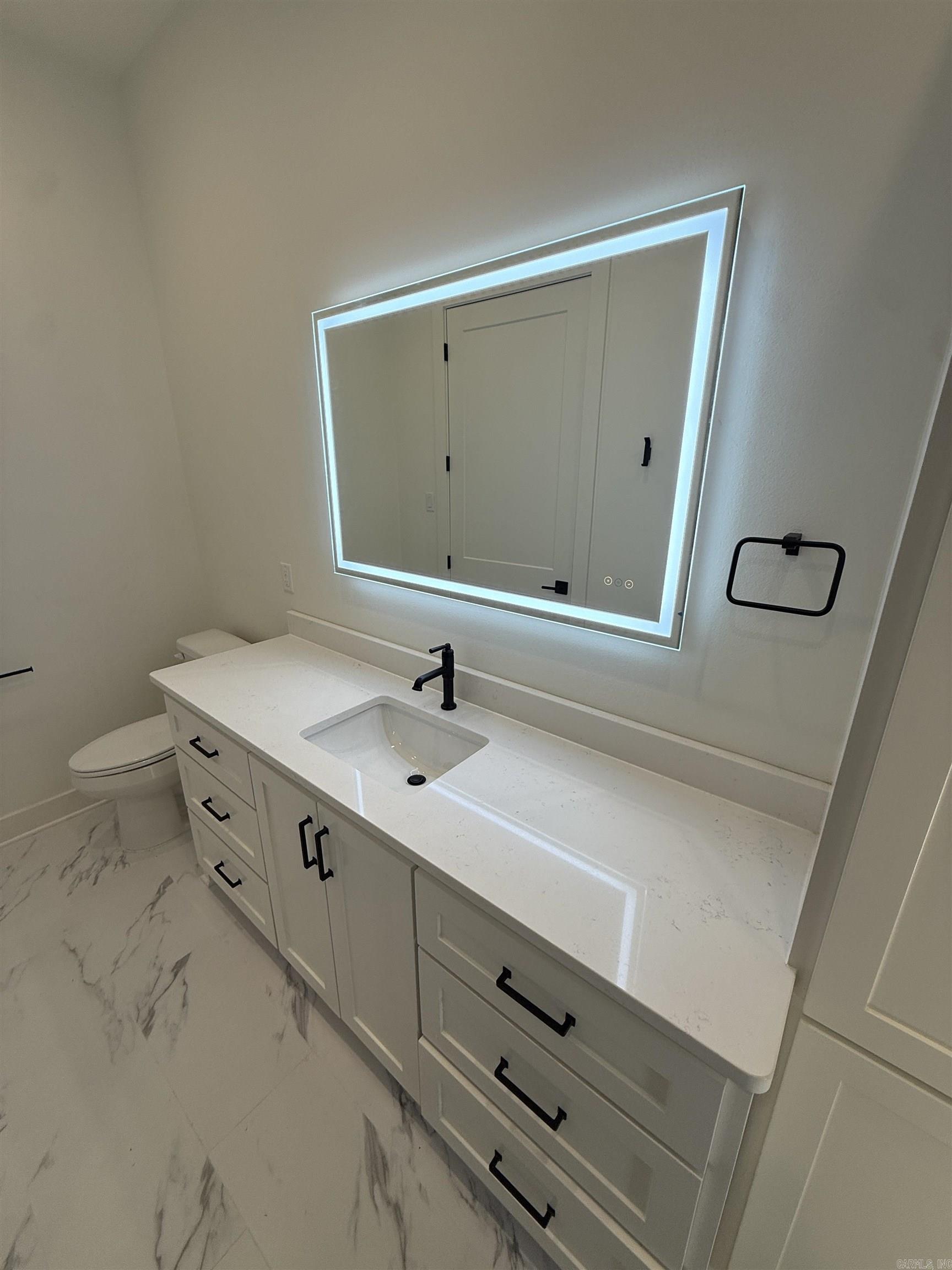 CHENAL VALLEY ABINGTON COURT - Residential