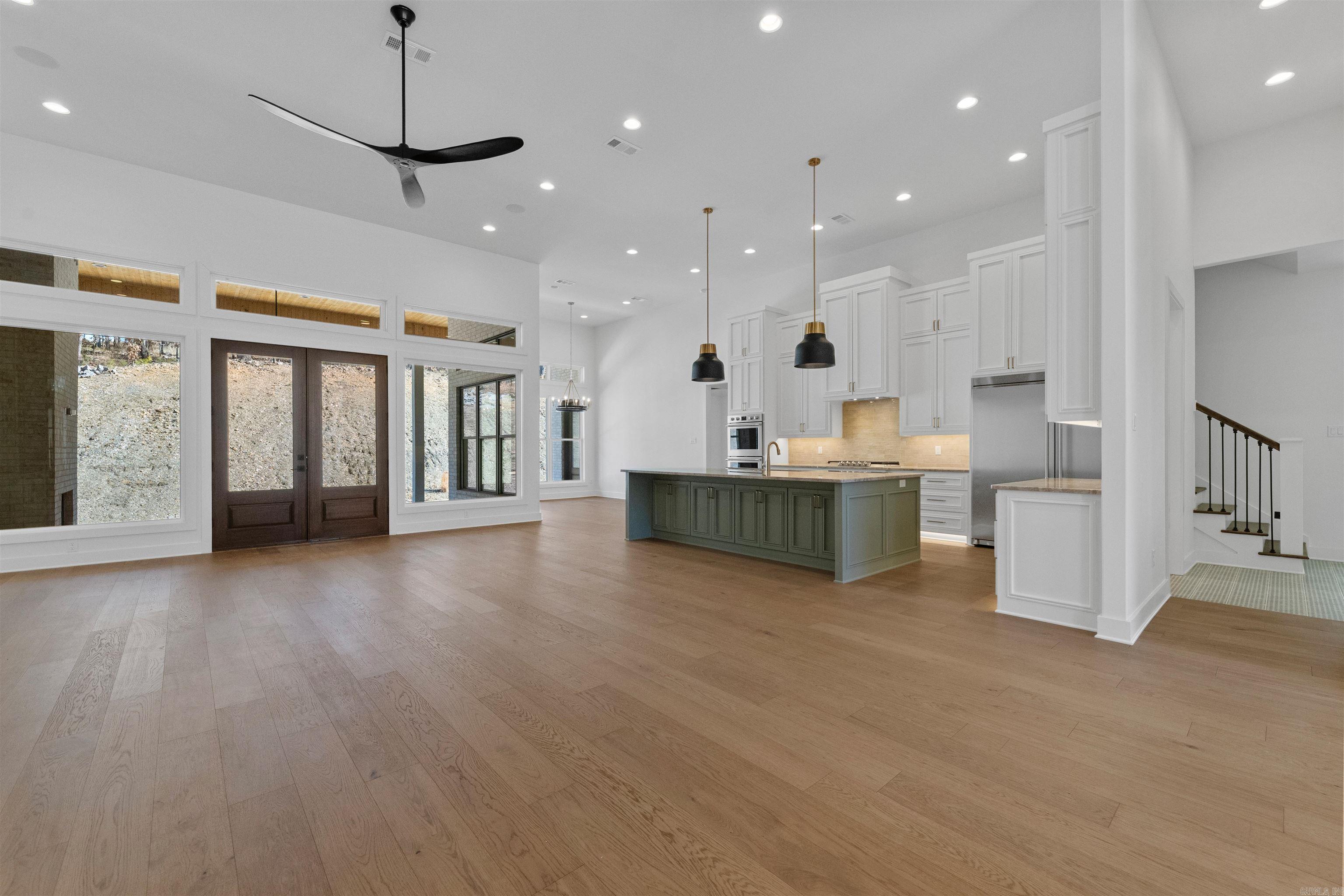 CHENAL VALLEY ABINGTON COURT - Residential