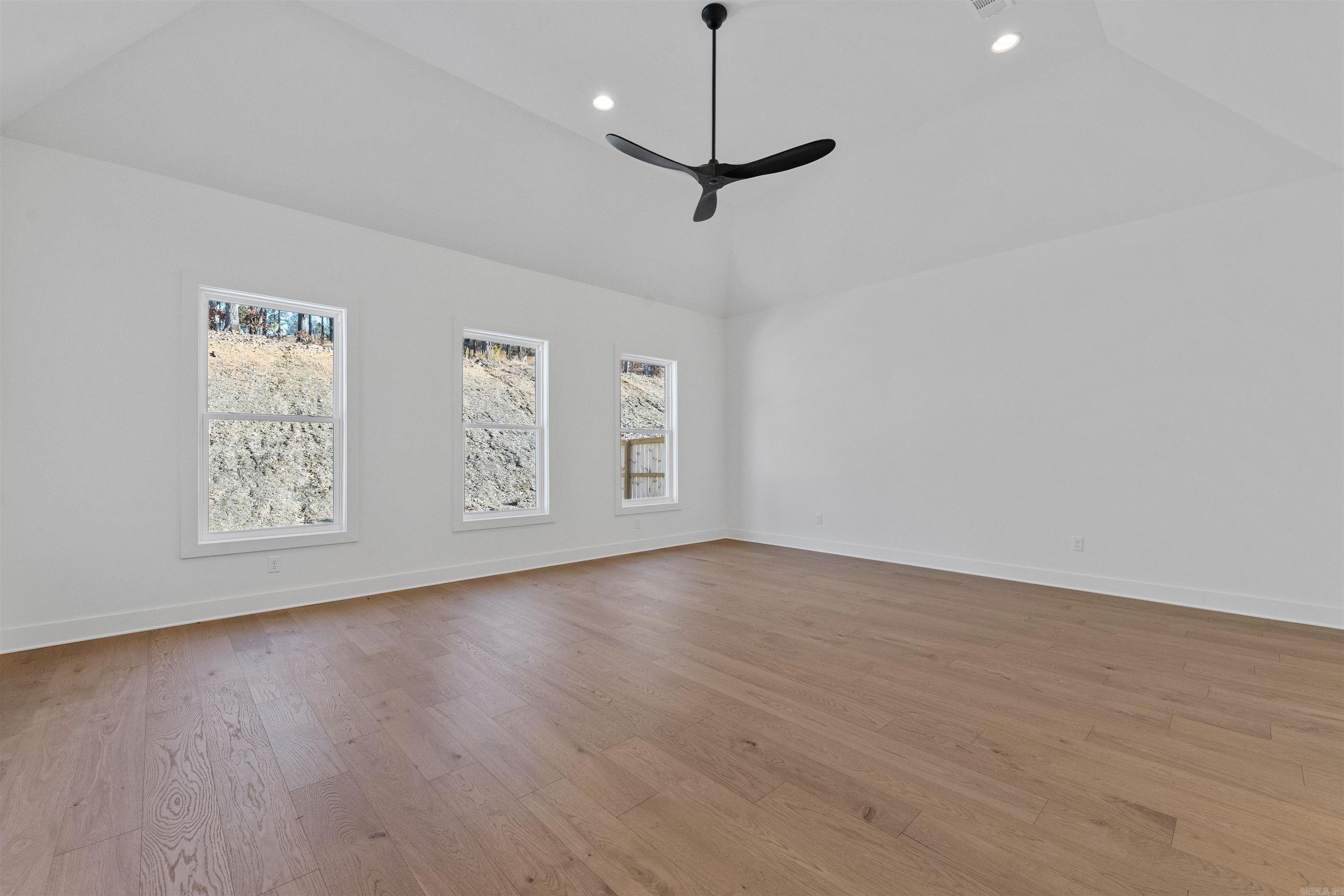 CHENAL VALLEY ABINGTON COURT - Residential