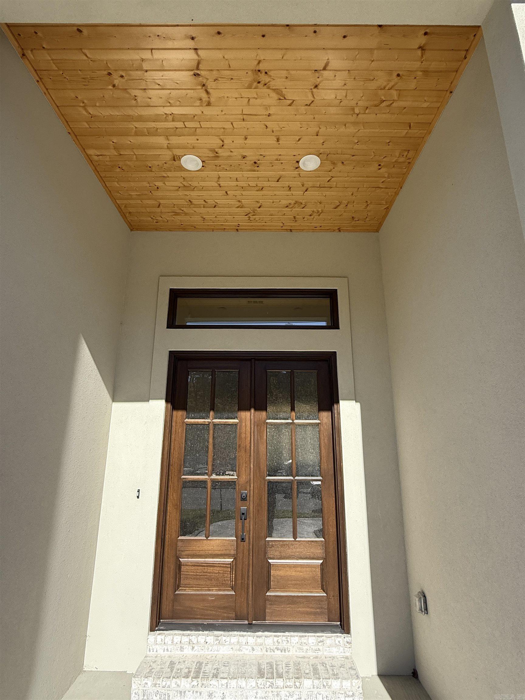 CHENAL VALLEY ABINGTON COURT - Residential