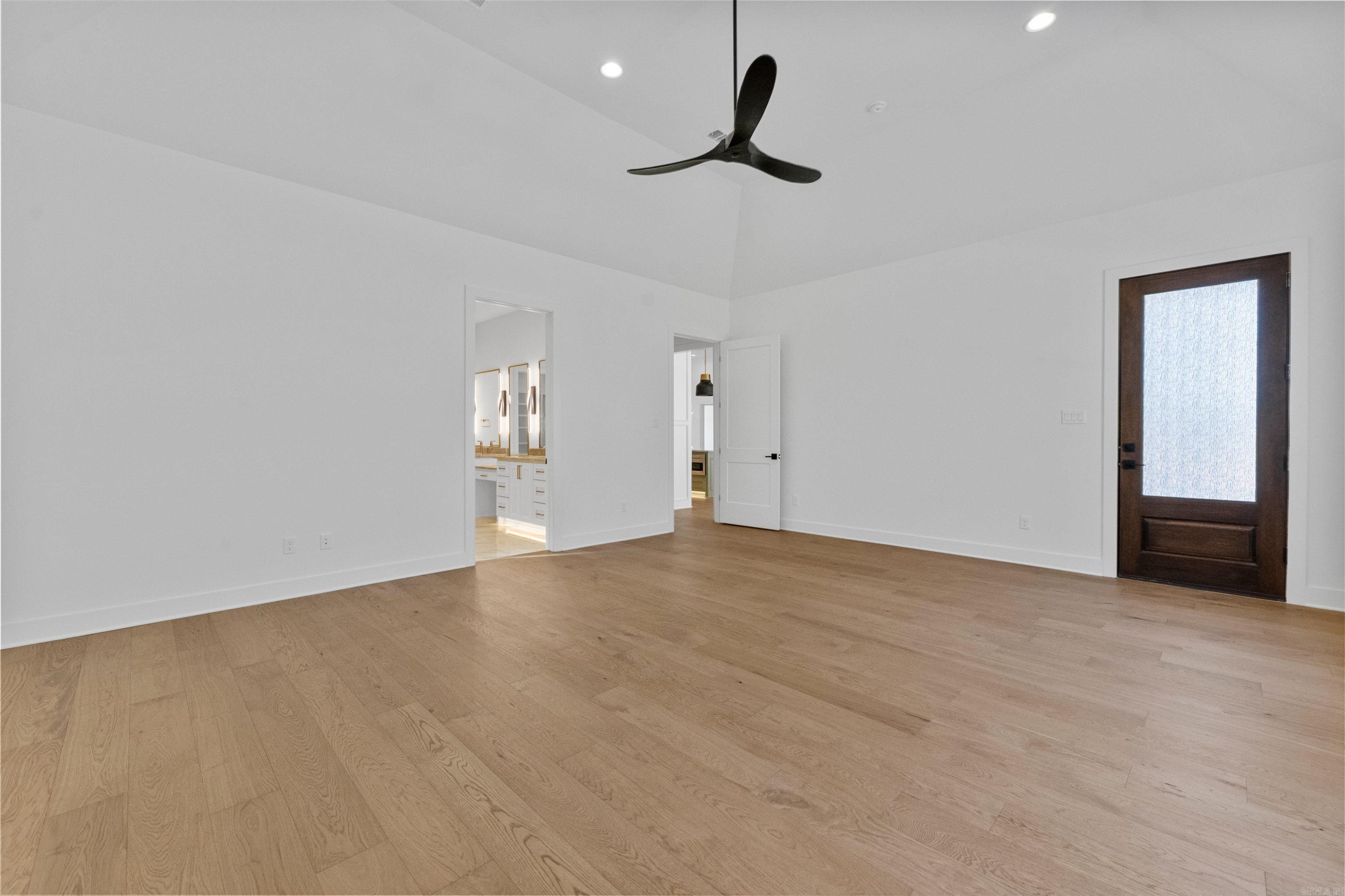 CHENAL VALLEY ABINGTON COURT - Residential