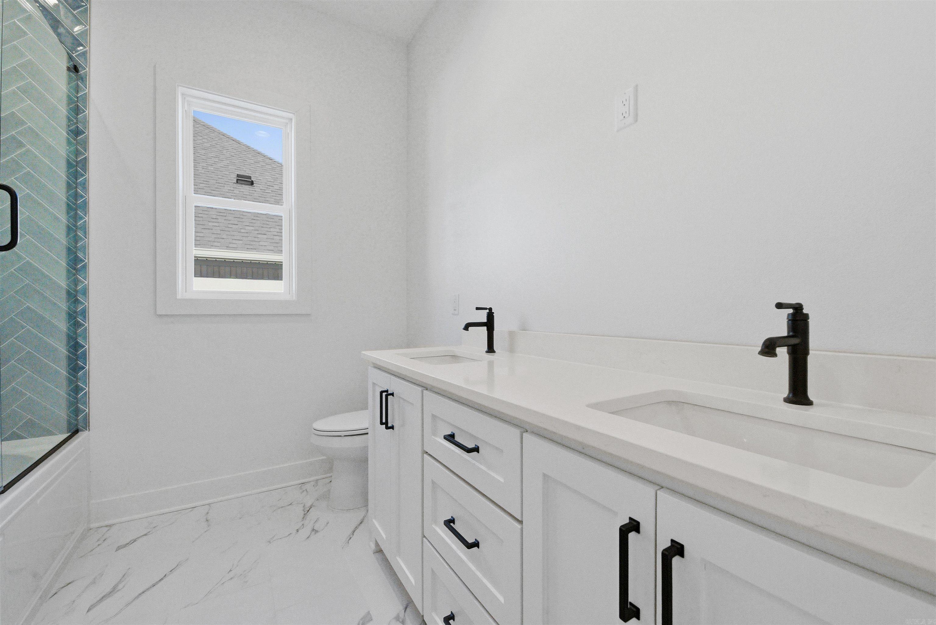 CHENAL VALLEY ABINGTON COURT - Residential