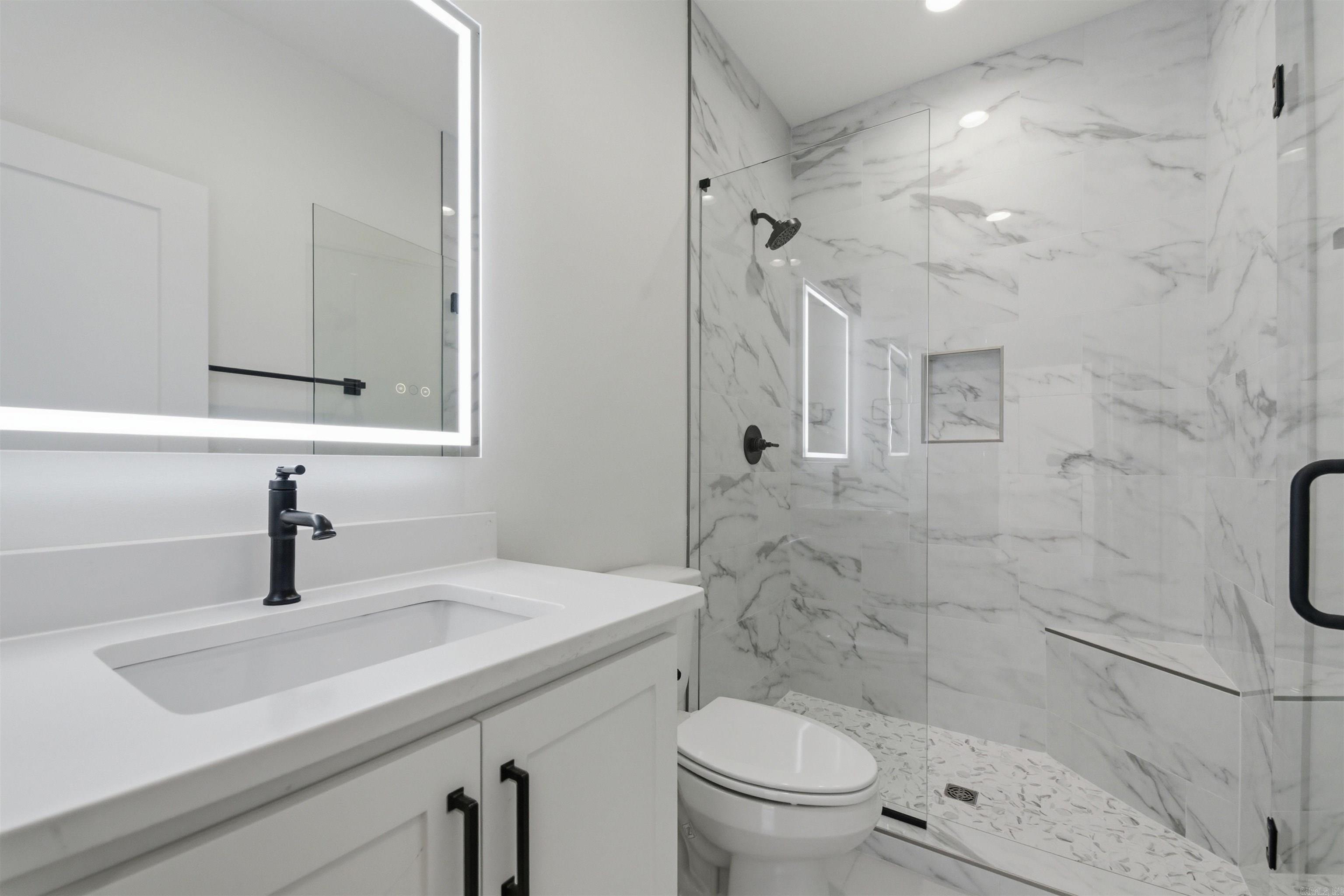 CHENAL VALLEY ABINGTON COURT - Residential