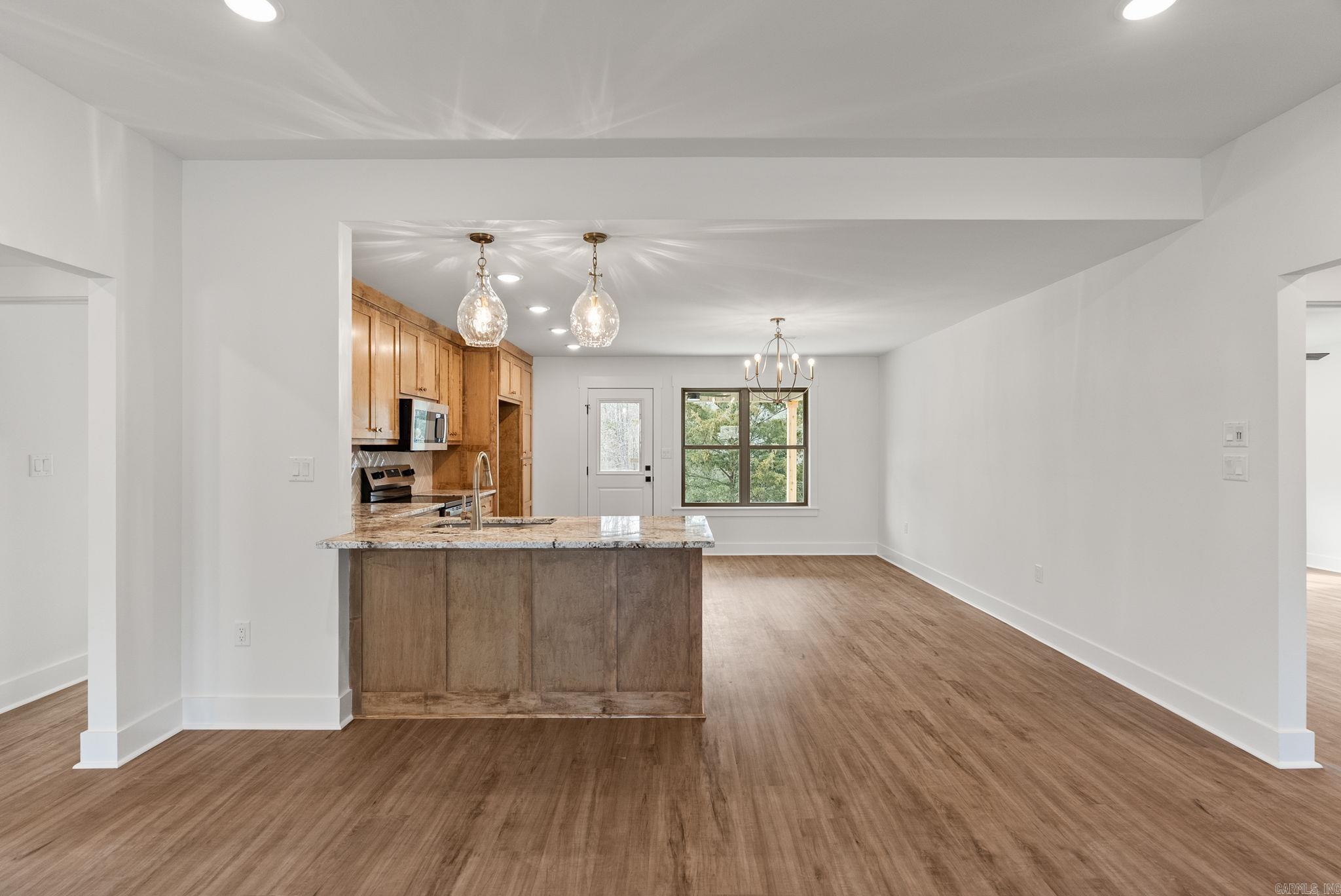 WILHELMINA COVE - Residential