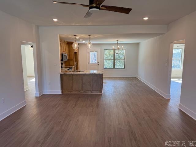 WILHELMINA COVE - Residential