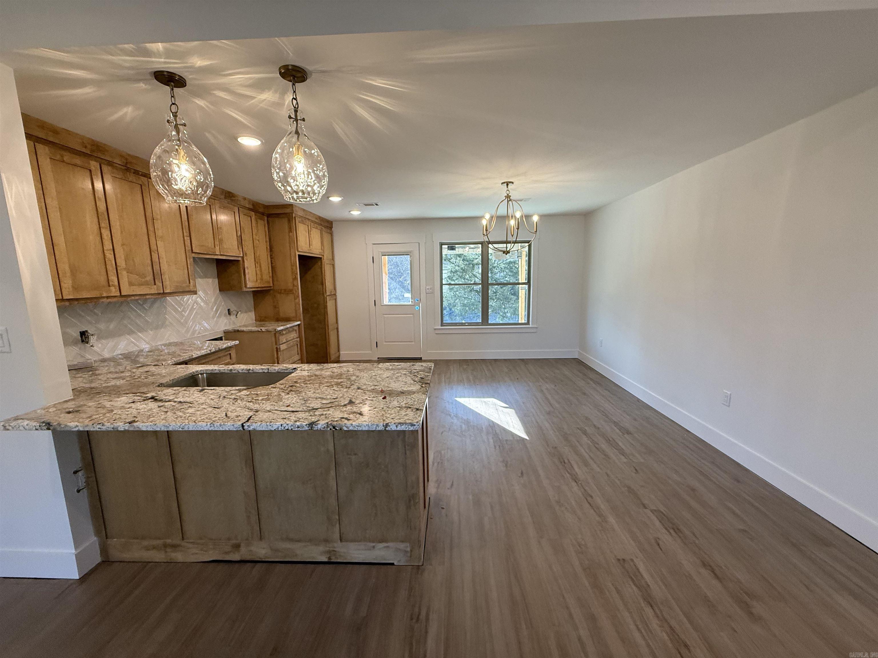 WILHELMINA COVE - Residential