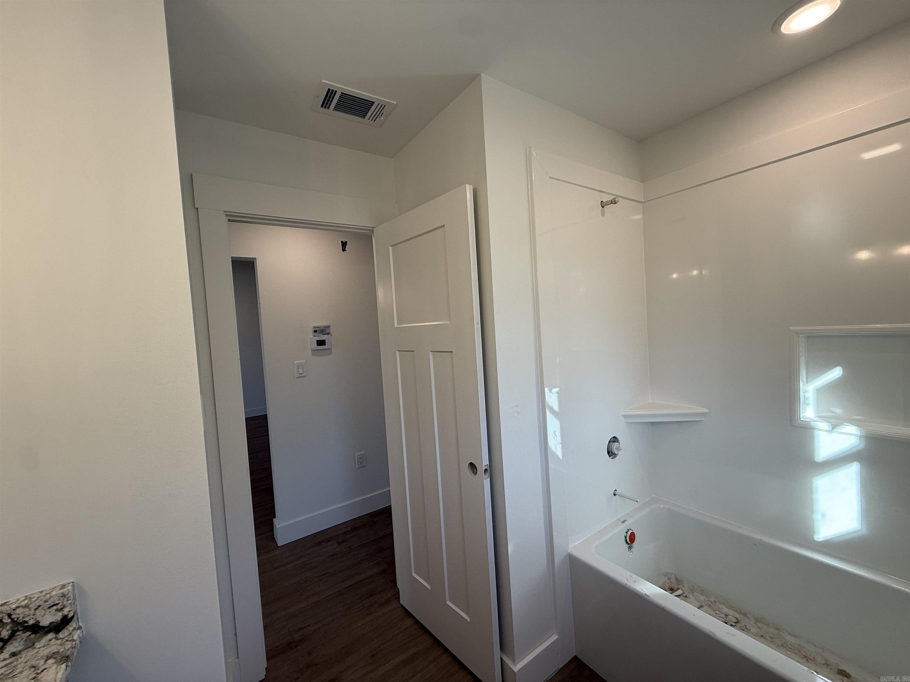 WILHELMINA COVE - Residential