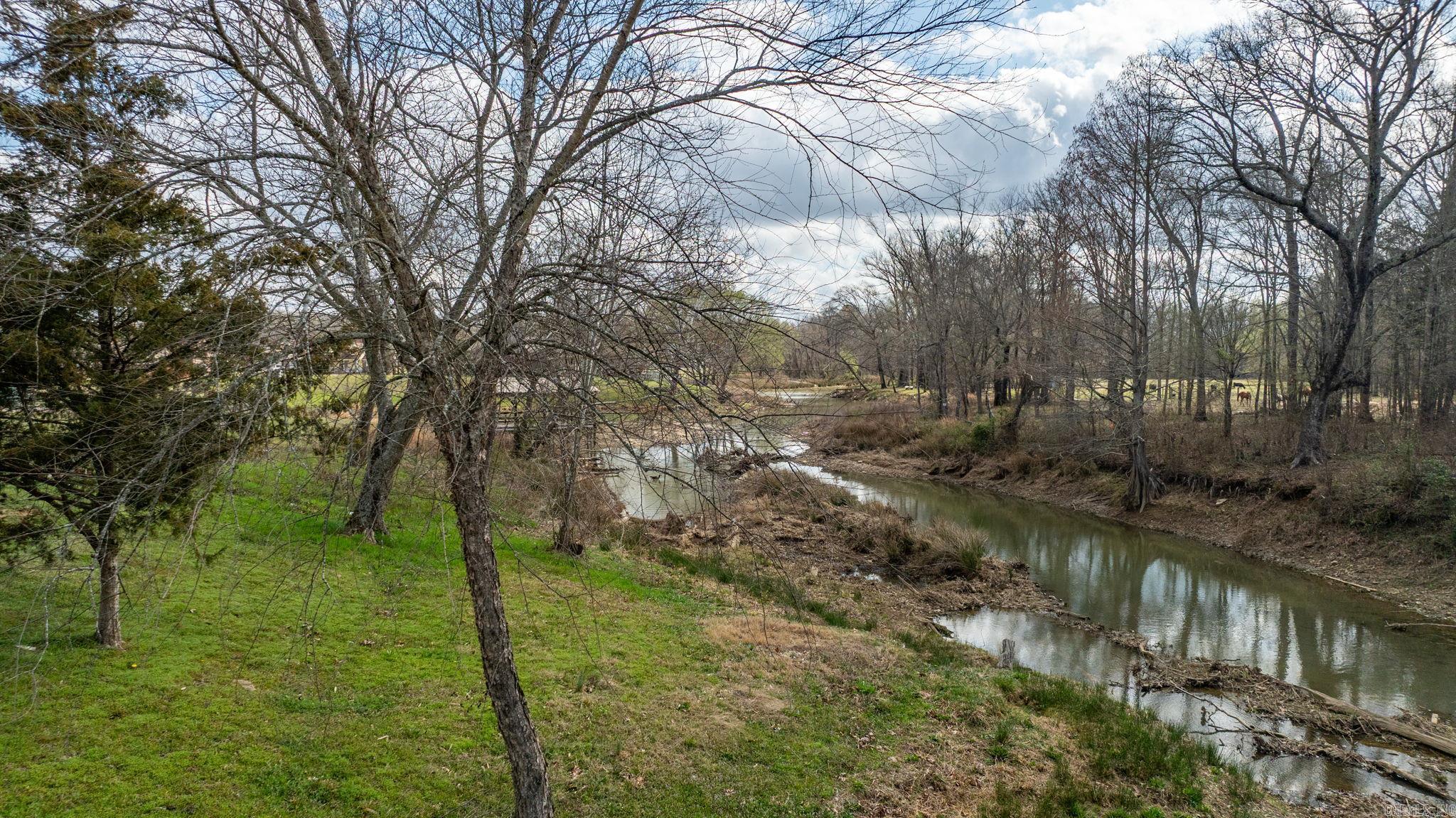 WILHELMINA COVE - Residential