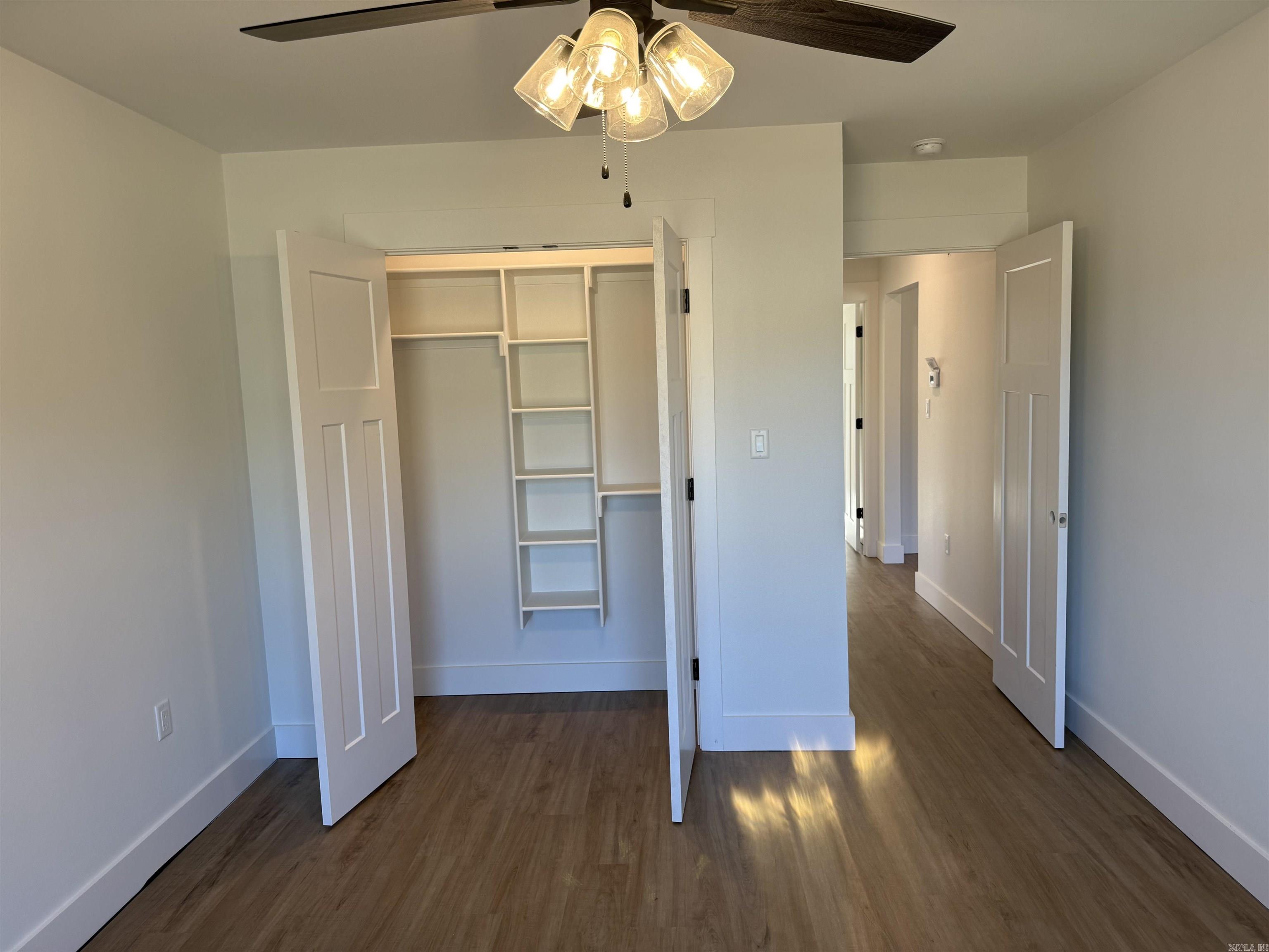 WILHELMINA COVE - Residential