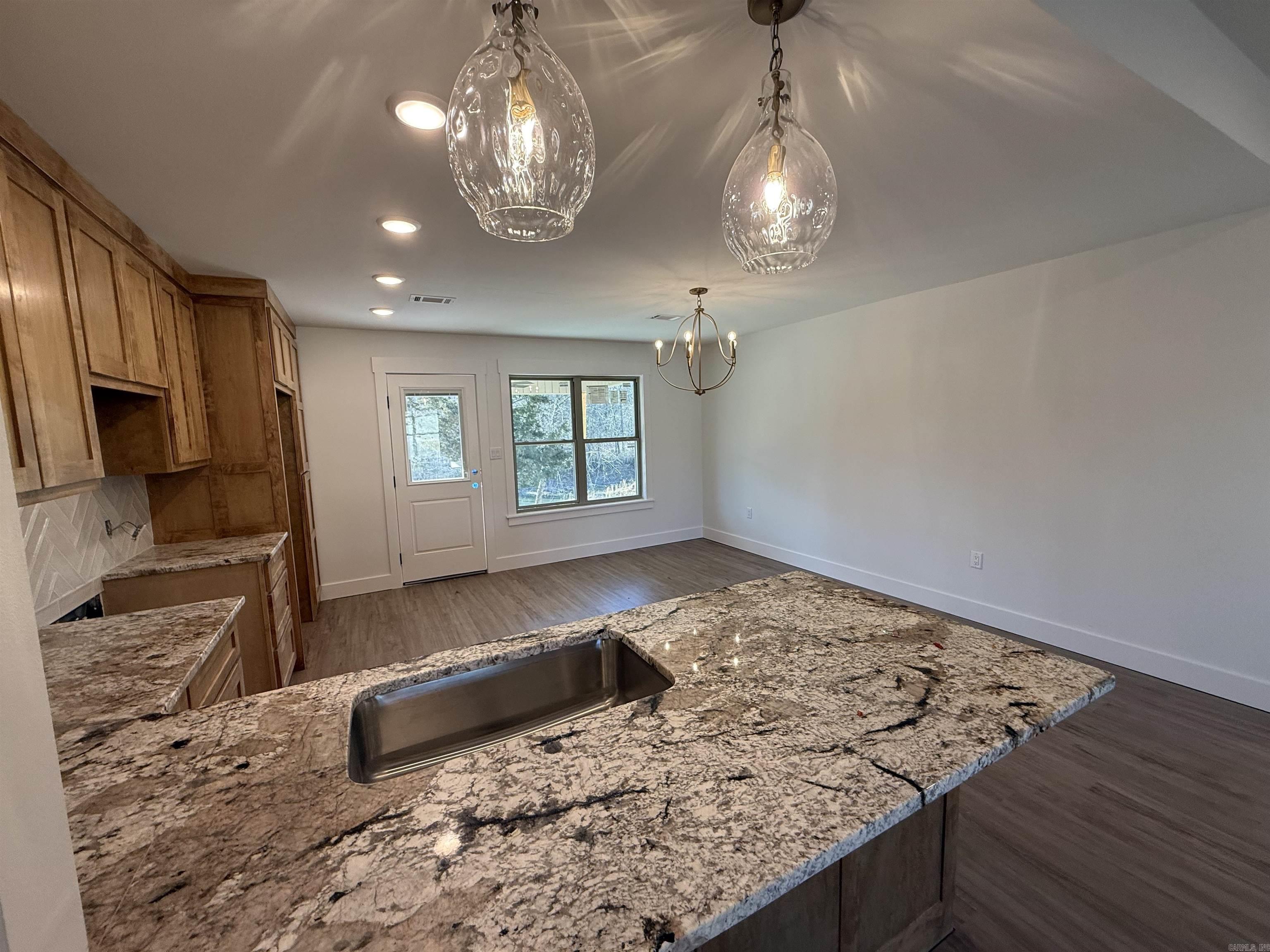 WILHELMINA COVE - Residential