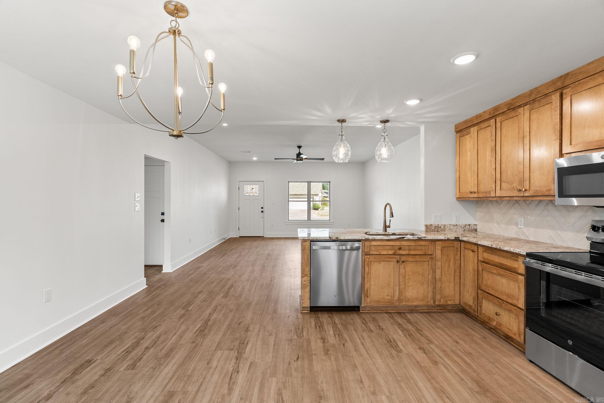 WILHELMINA COVE - Residential